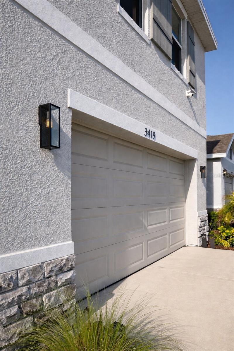 Image 3 of 75 For 3419 Hilltop Circle