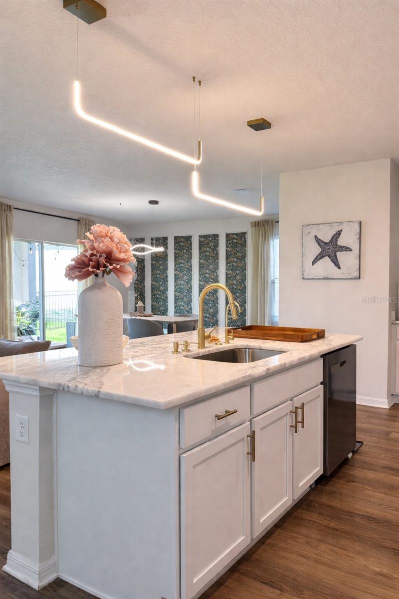 Image 4 of 75 For 3419 Hilltop Circle