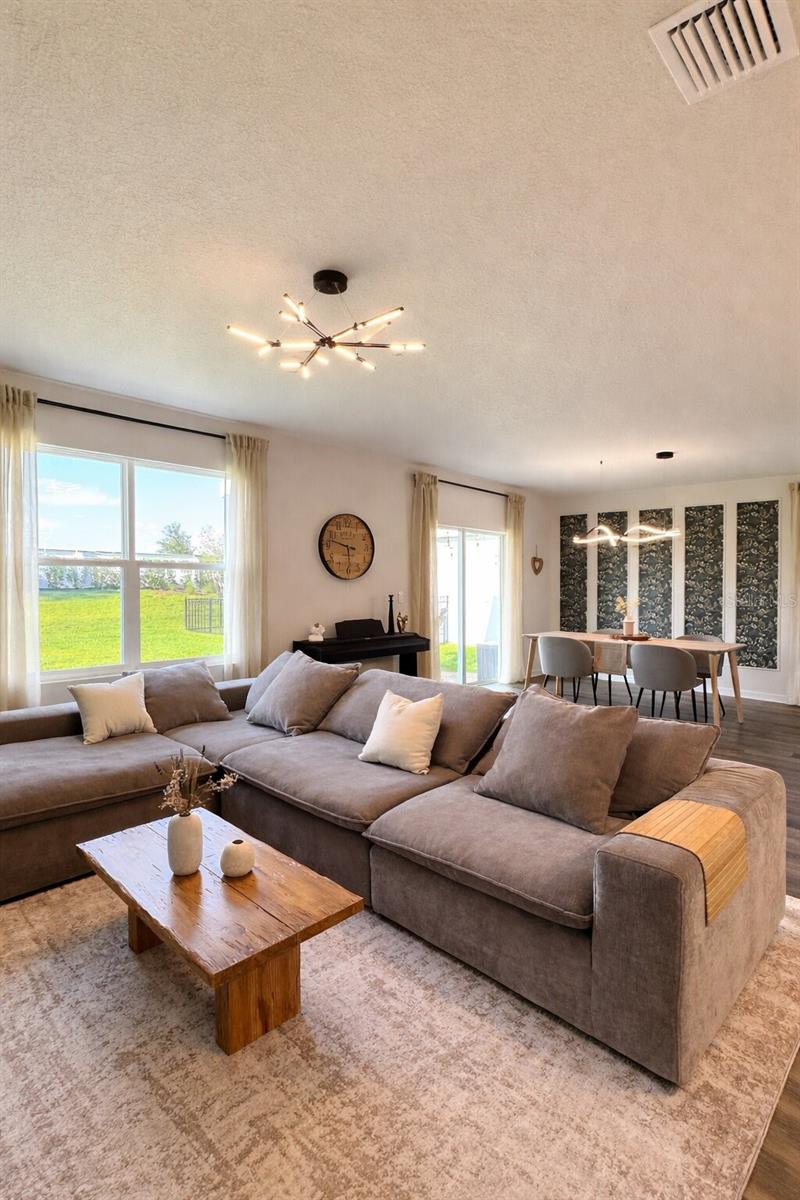 Image 9 of 75 For 3419 Hilltop Circle