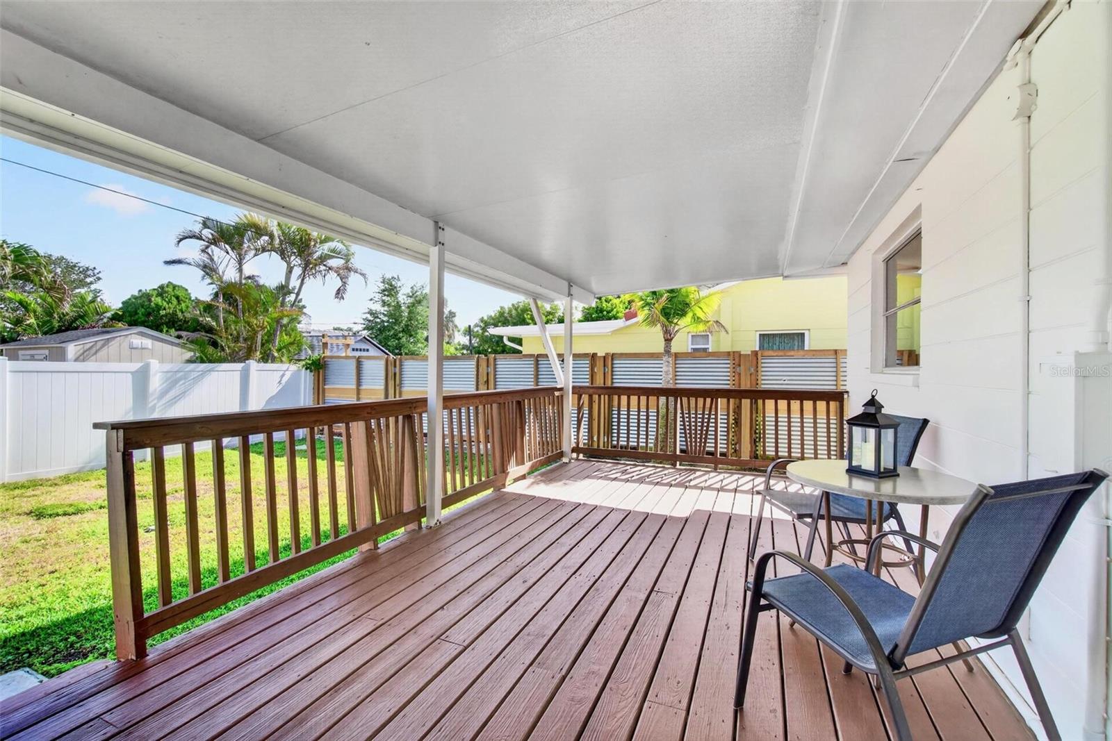 Image 11 of 15 For 11225 59th Avenue