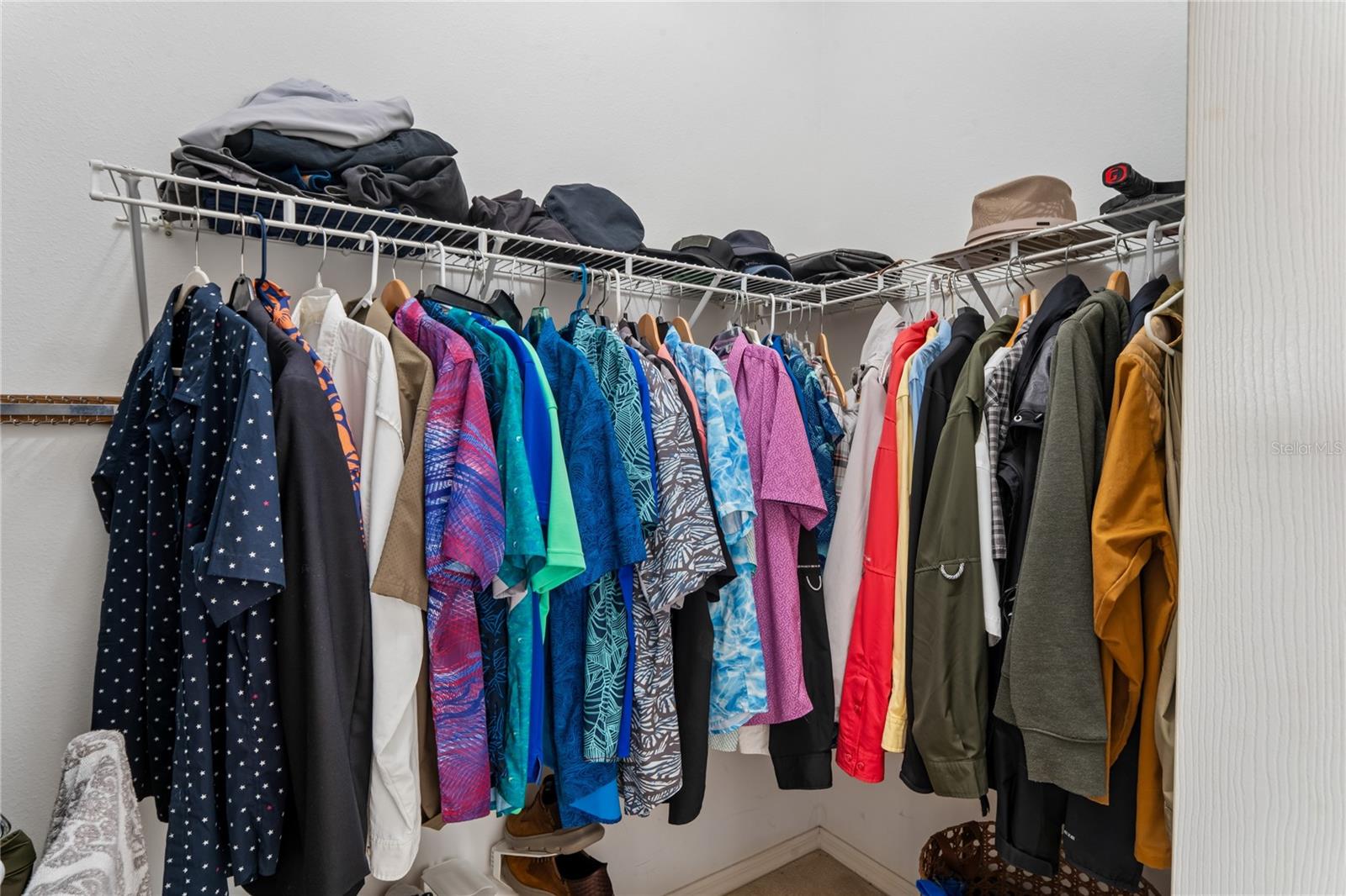 Image 31 of 94 For 2047 Overbrook Lane