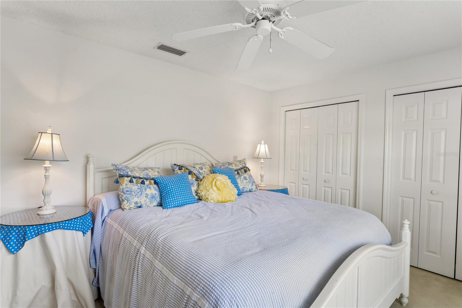 Image 37 of 94 For 2047 Overbrook Lane