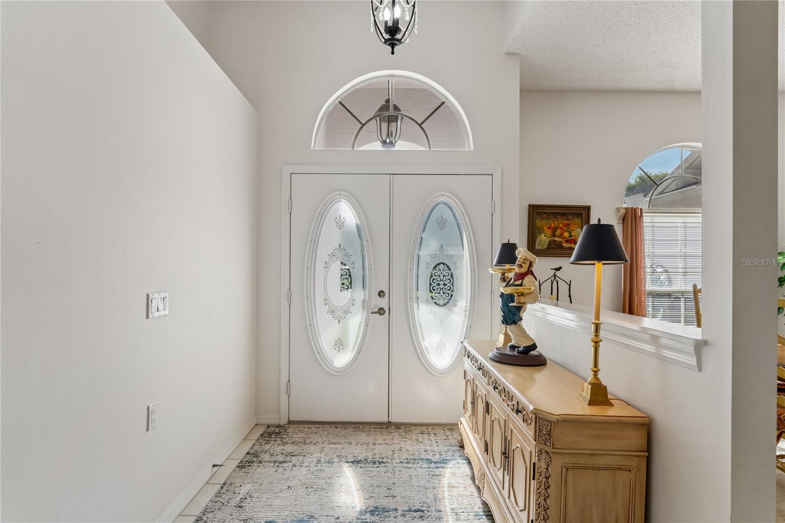 Image 5 of 94 For 2047 Overbrook Lane