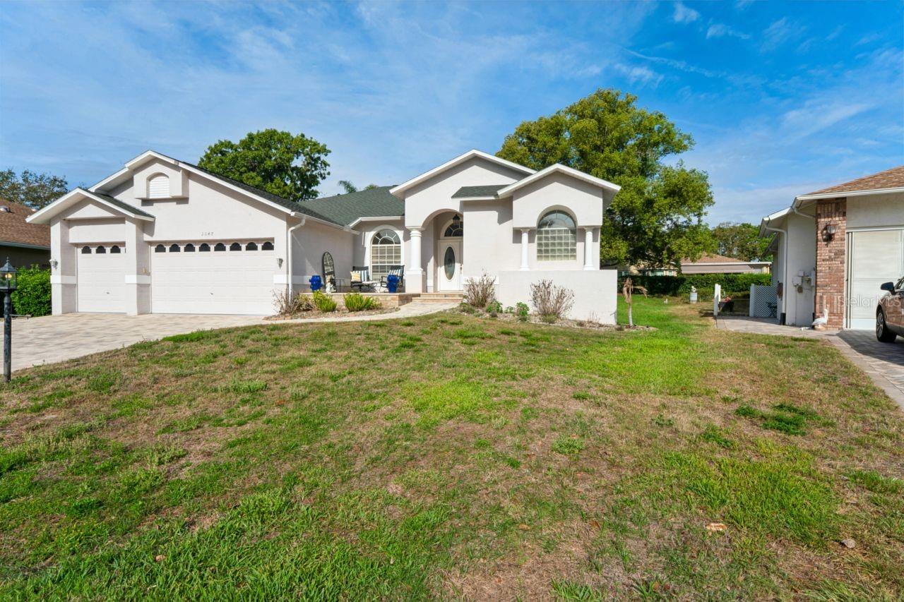 Image 62 of 94 For 2047 Overbrook Lane