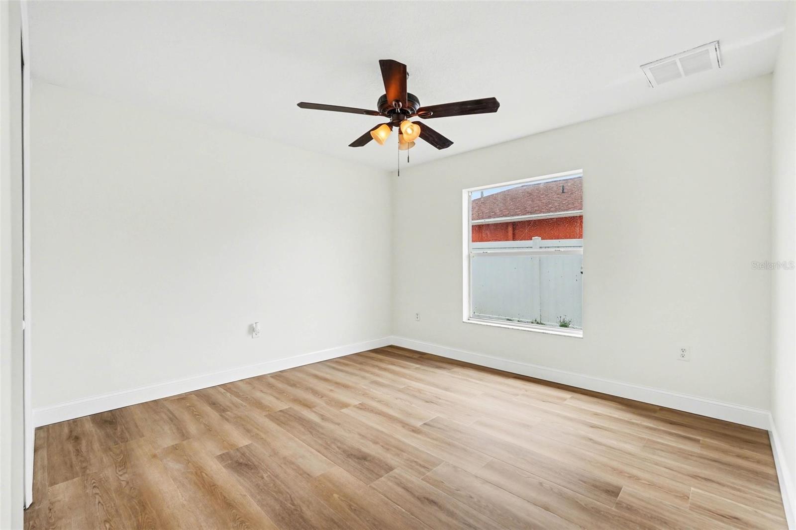 Image 20 of 30 For 11647 Zimmerman Road