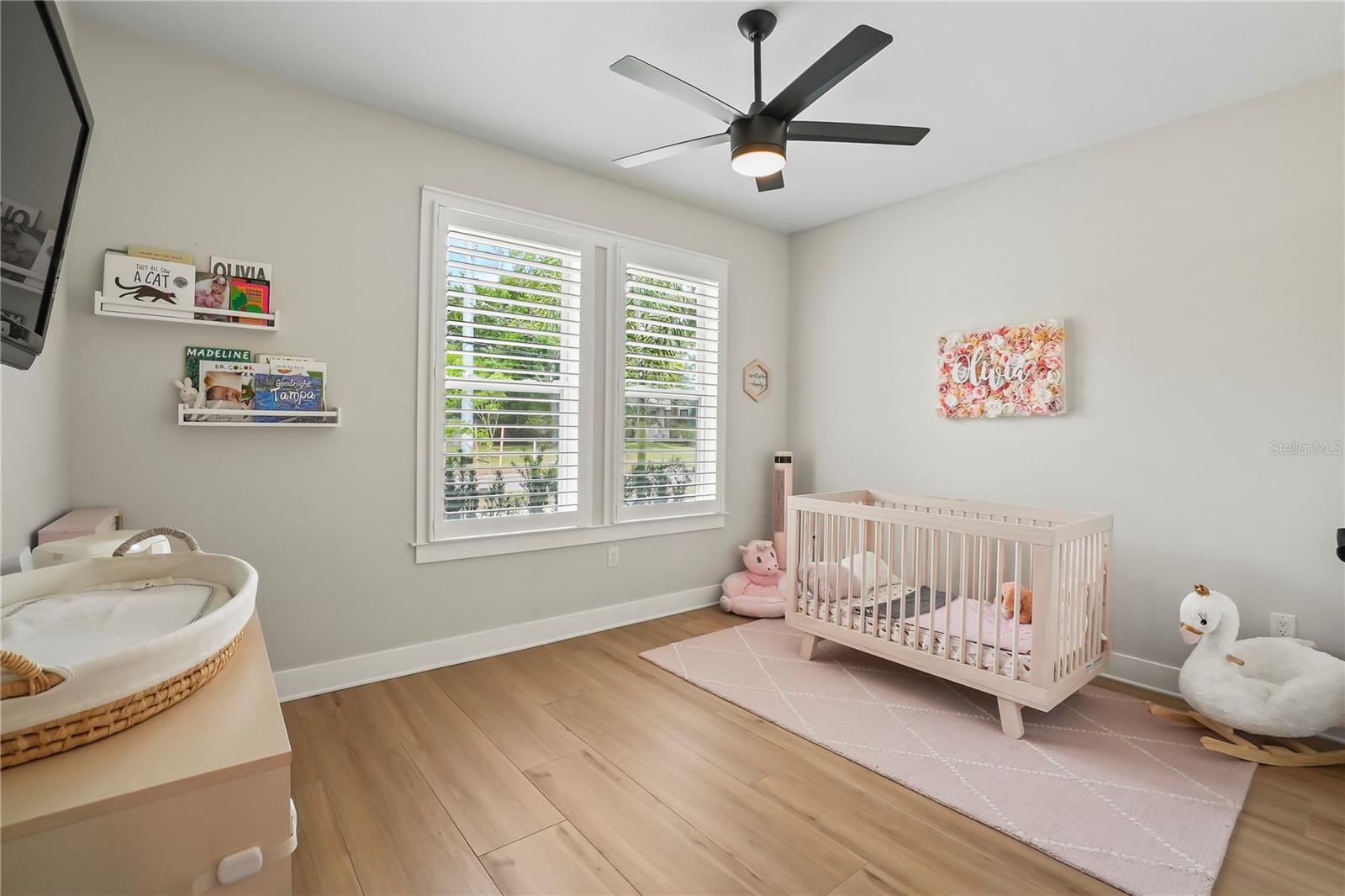 Listing photo id 14 for 2115 Lincoln Avenue