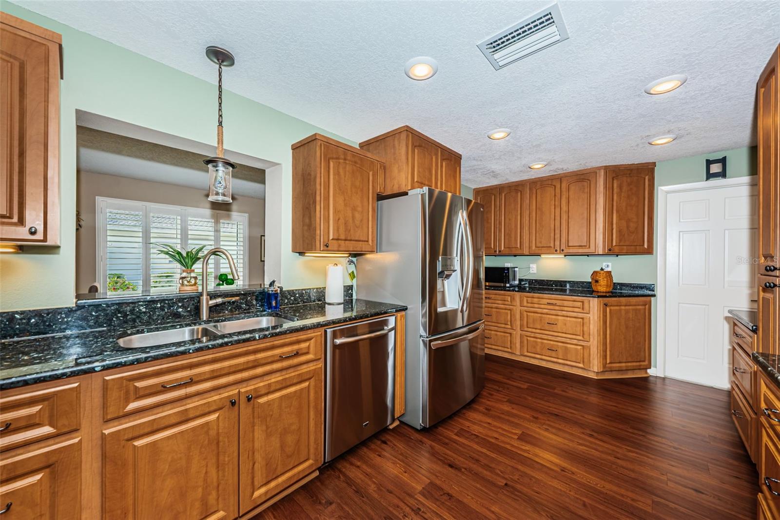 Image 15 of 64 For 4286 96th Avenue N