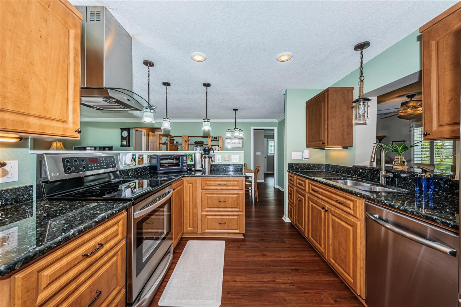 Image 16 of 64 For 4286 96th Avenue N