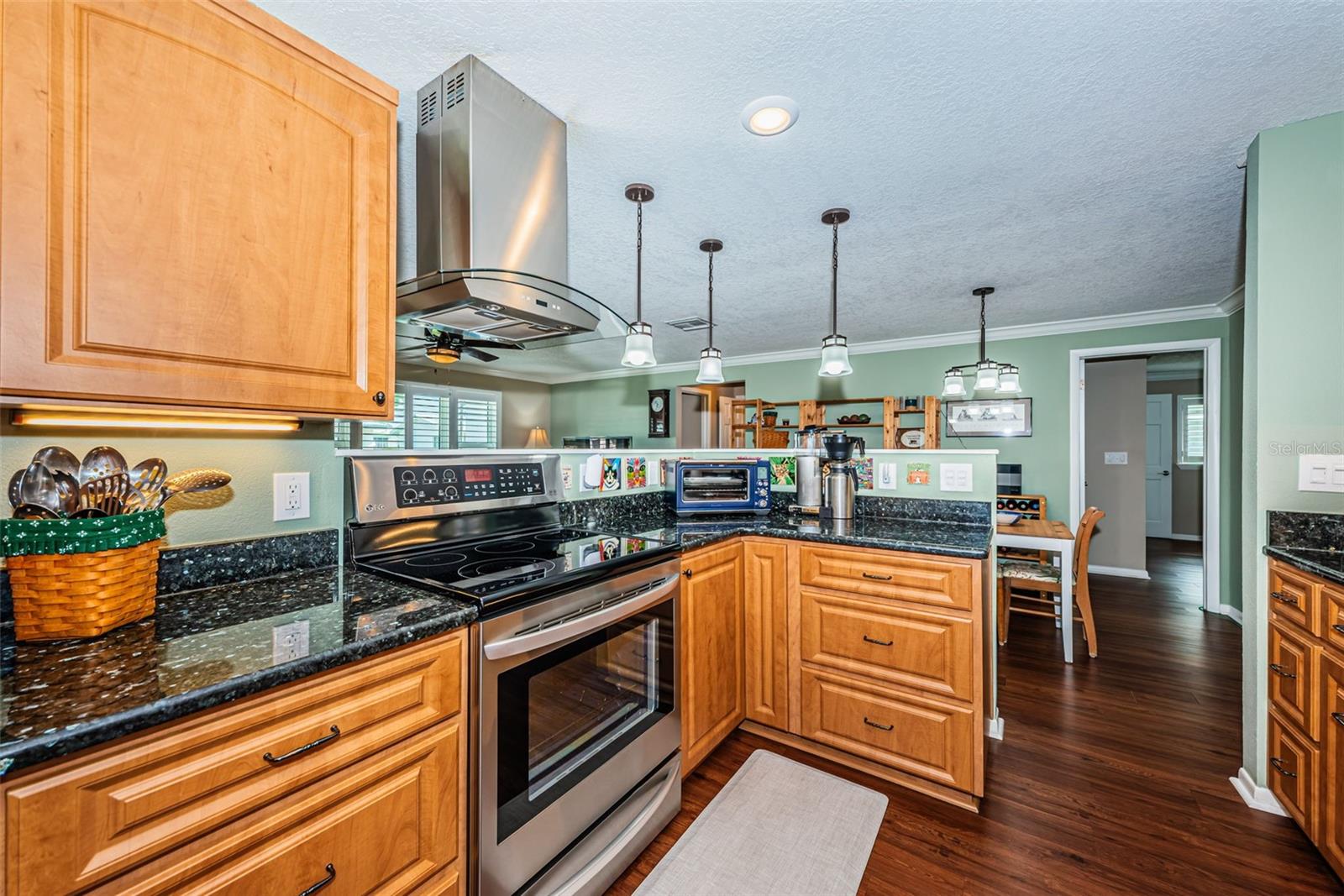 Image 19 of 64 For 4286 96th Avenue N