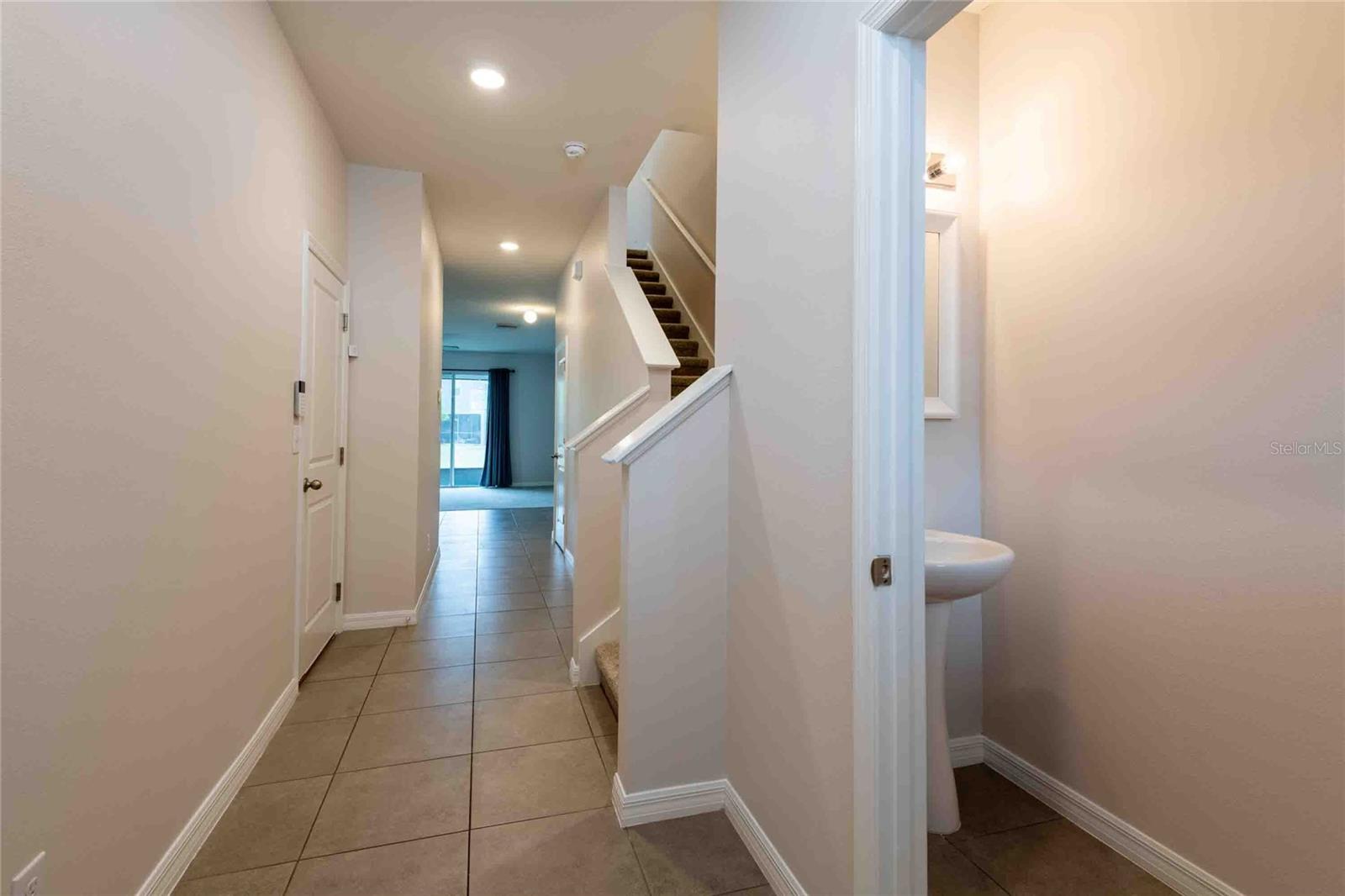 Image 4 of 28 For 8668 Falling Blue Place