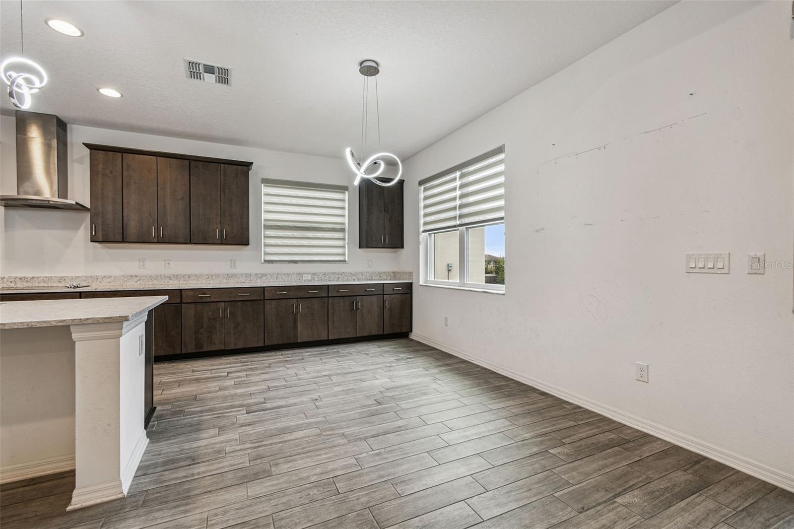 Image 28 of 72 For 10752 Green Harvest Drive