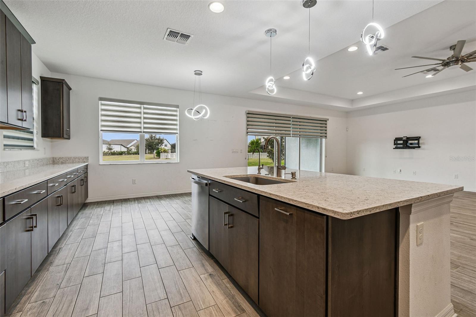 Image 35 of 72 For 10752 Green Harvest Drive