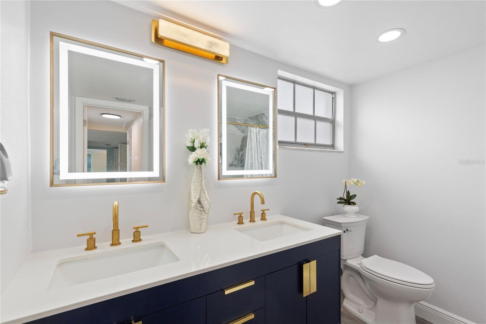 Listing photo id 22 for 3409 Springfield Drive