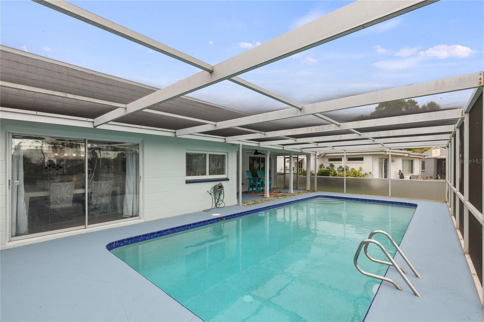 Listing photo id 29 for 3409 Springfield Drive