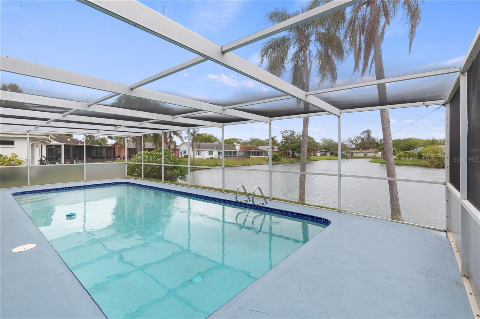 Listing photo id 30 for 3409 Springfield Drive