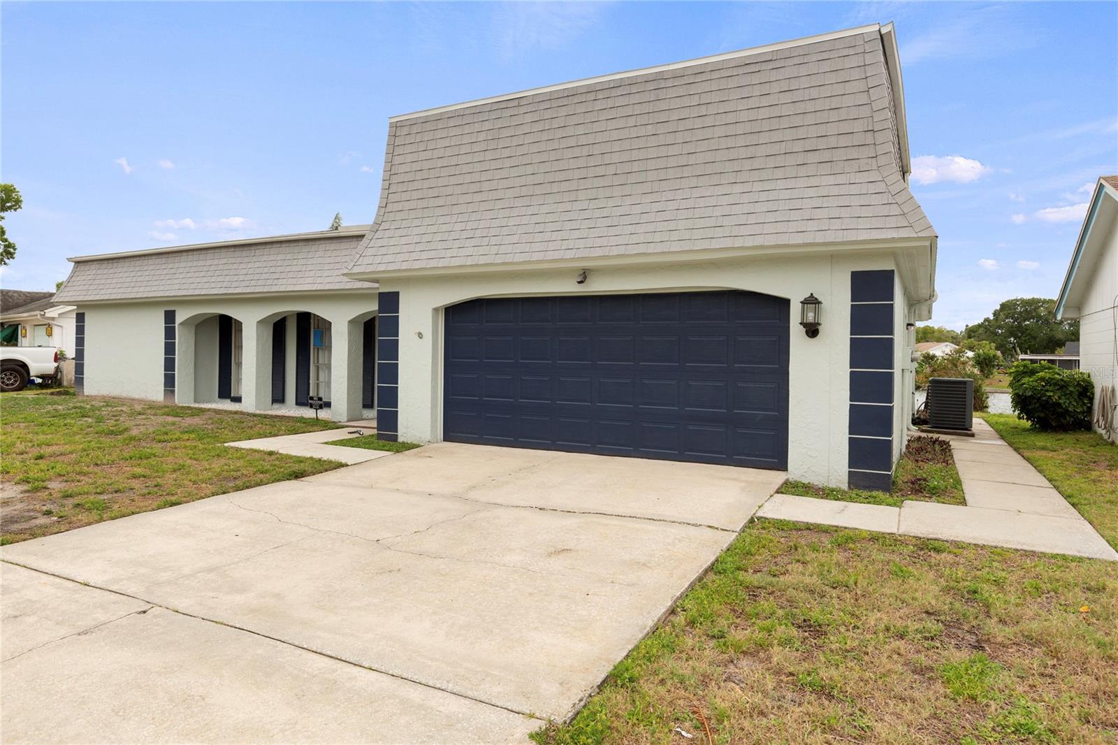 Listing photo id 35 for 3409 Springfield Drive