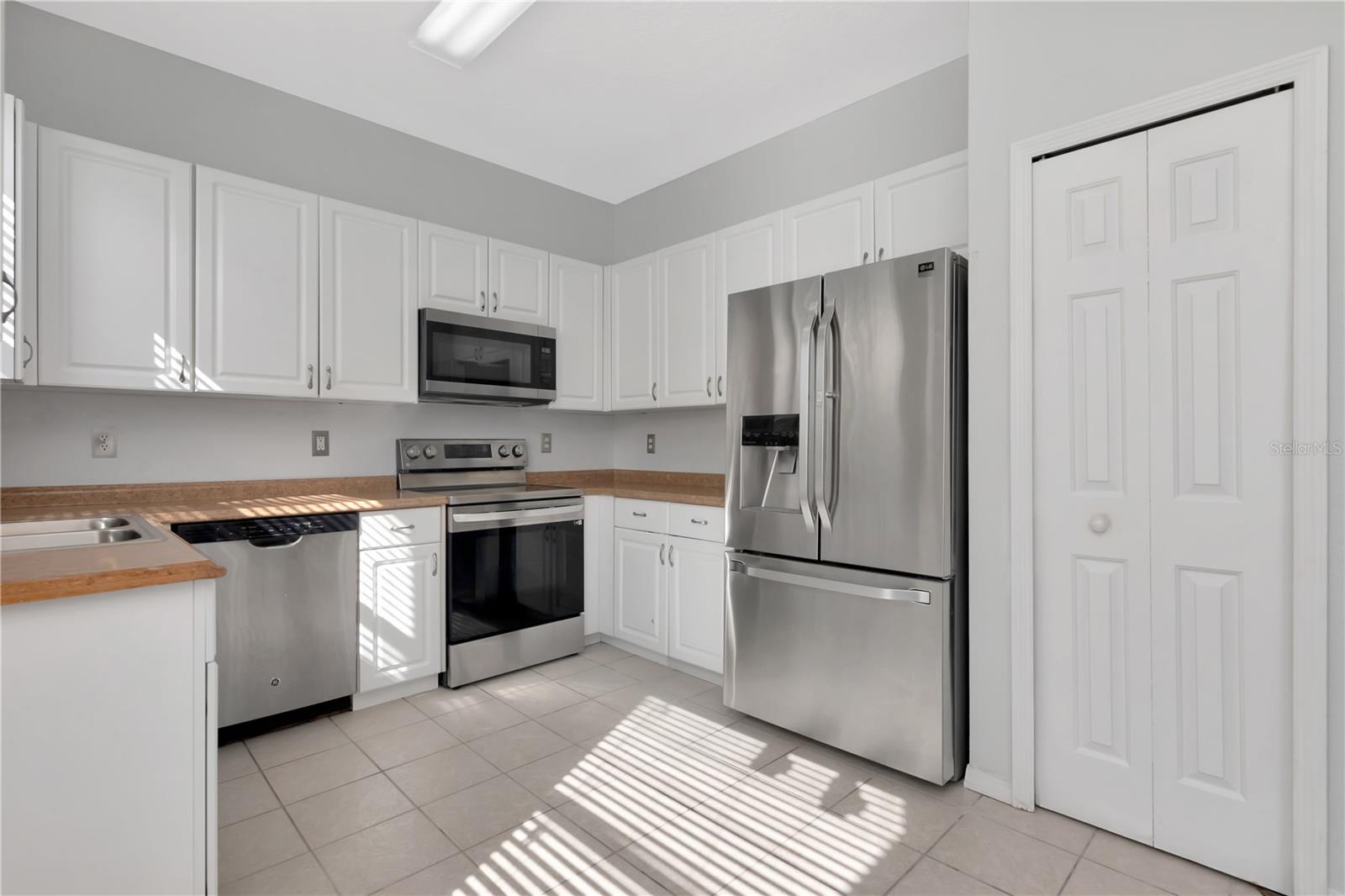 Image 9 of 30 For 34902 Teeview Lane