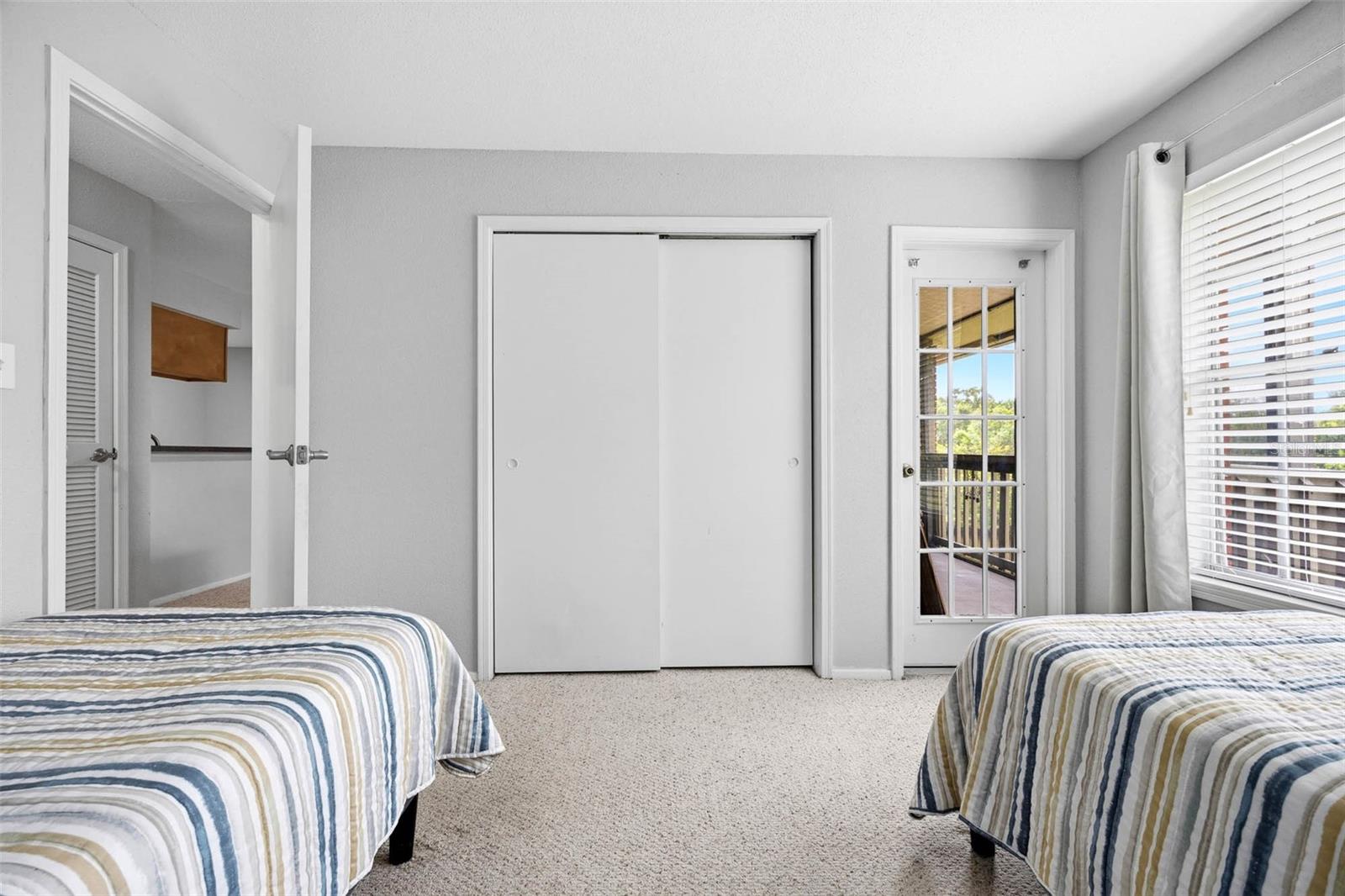 Image 25 of 40 For 9100 Dr Martin Luther King Jr Street N 406