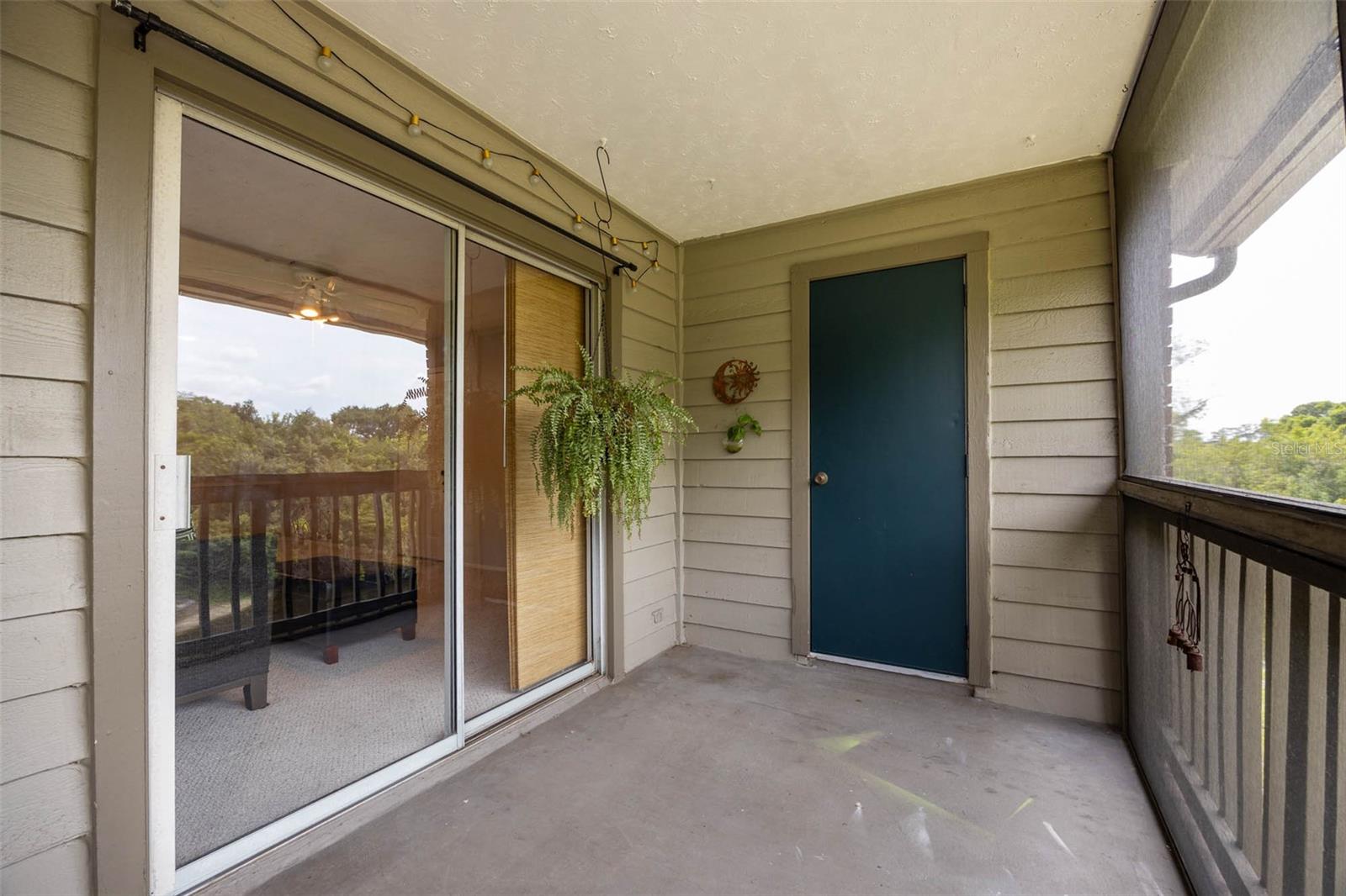 Image 28 of 40 For 9100 Dr Martin Luther King Jr Street N 406