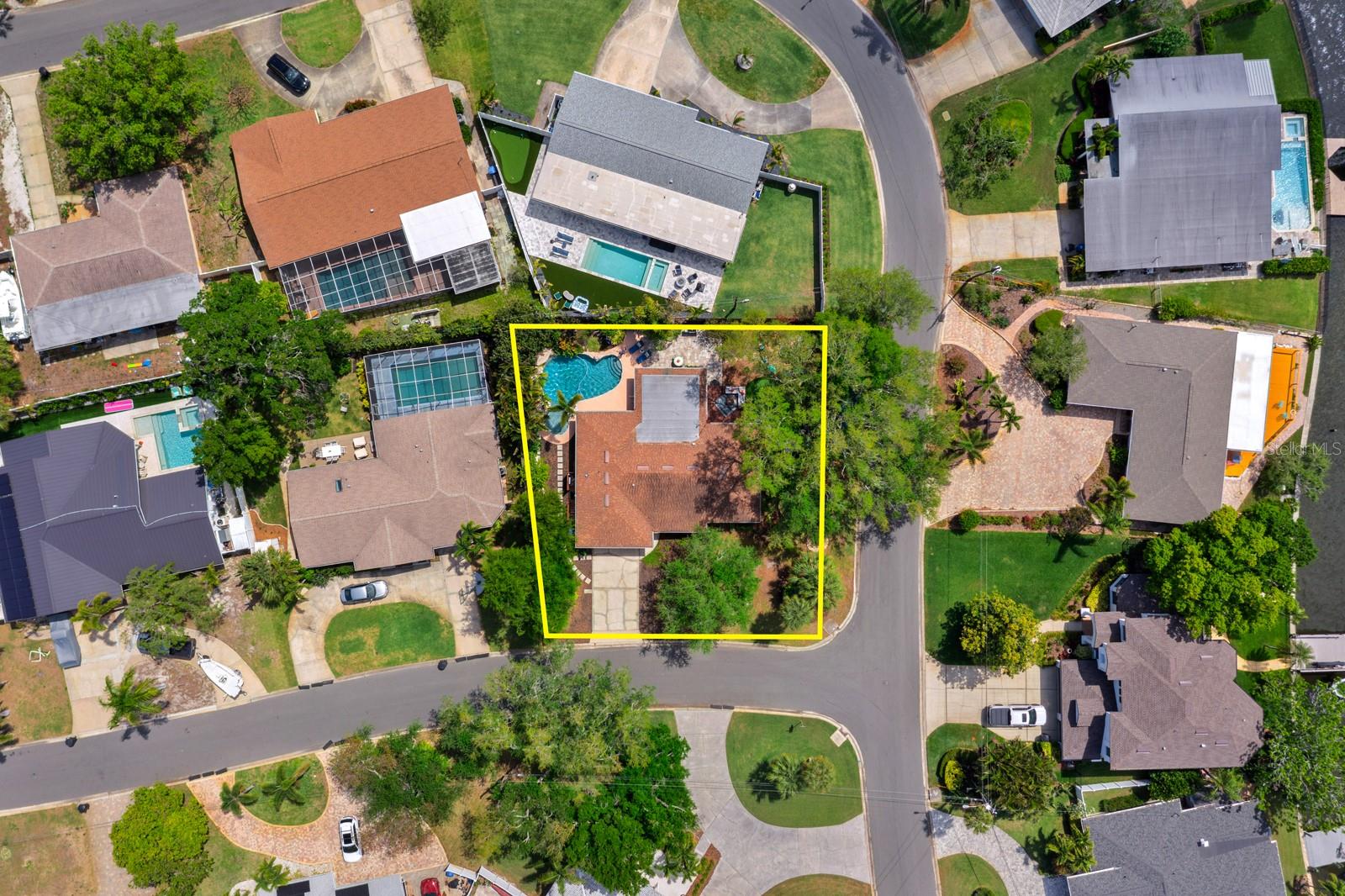 Image 28 of 32 For 1100 36th Avenue Ne