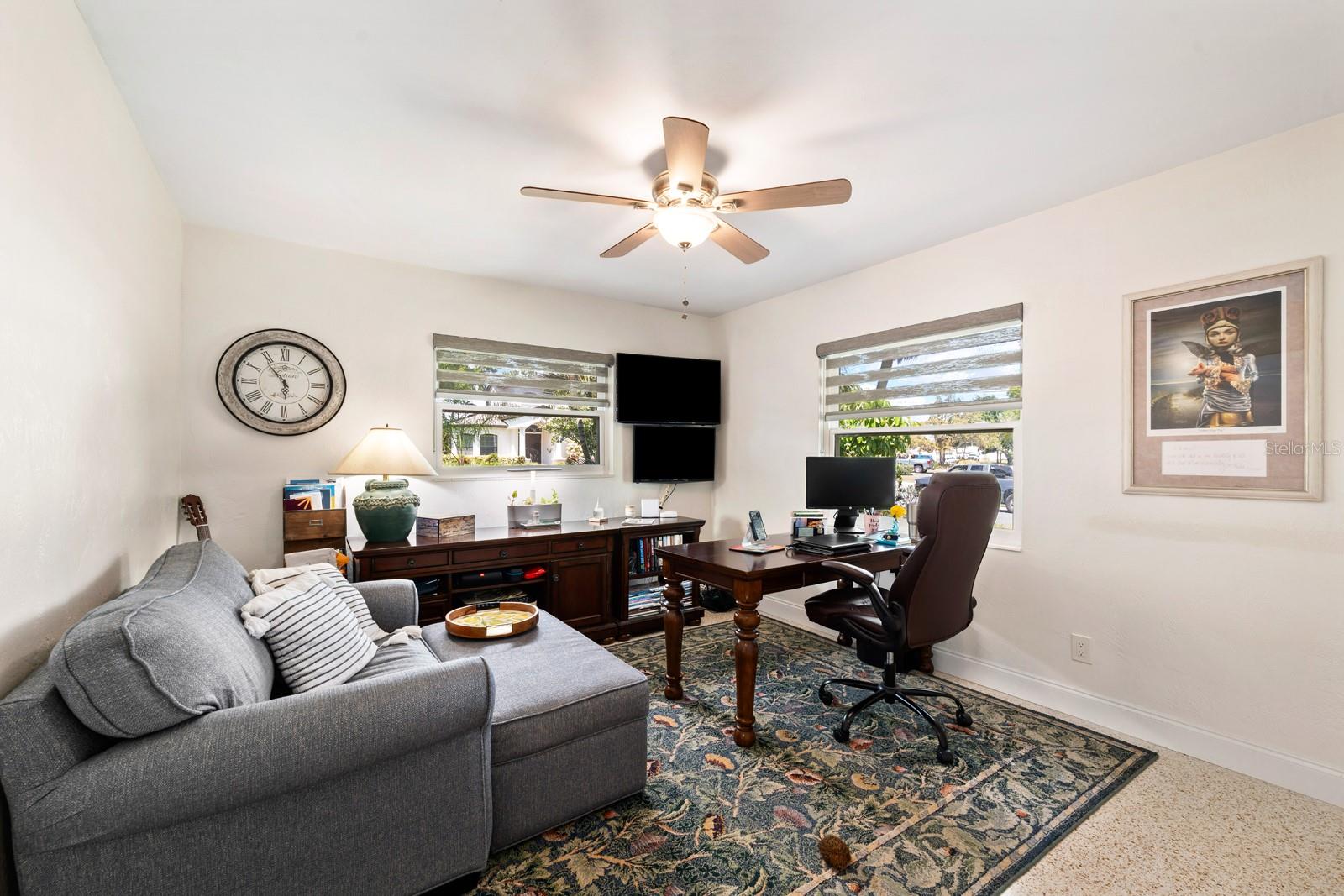 Image 5 of 32 For 1100 36th Avenue Ne