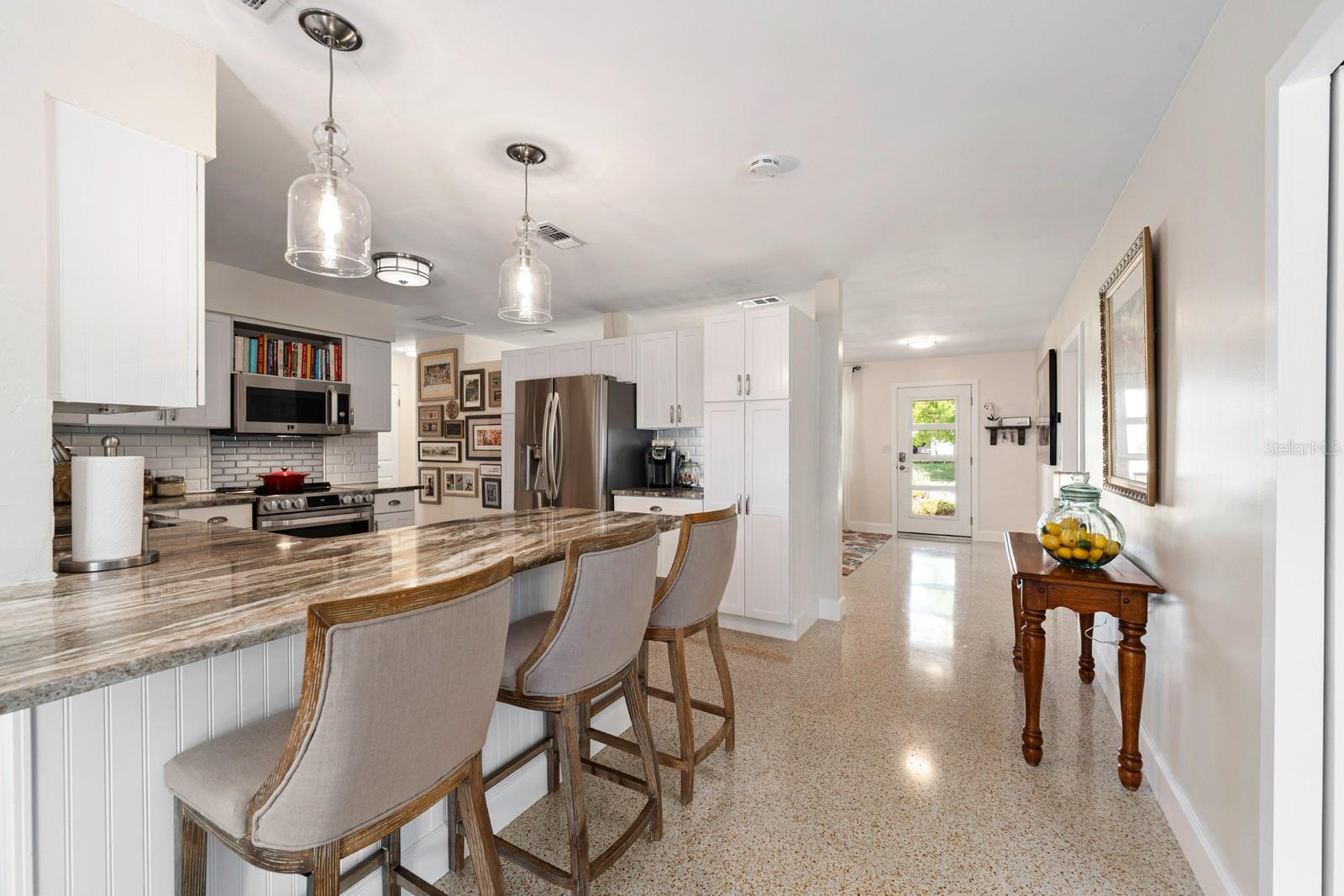 Image 8 of 32 For 1100 36th Avenue Ne