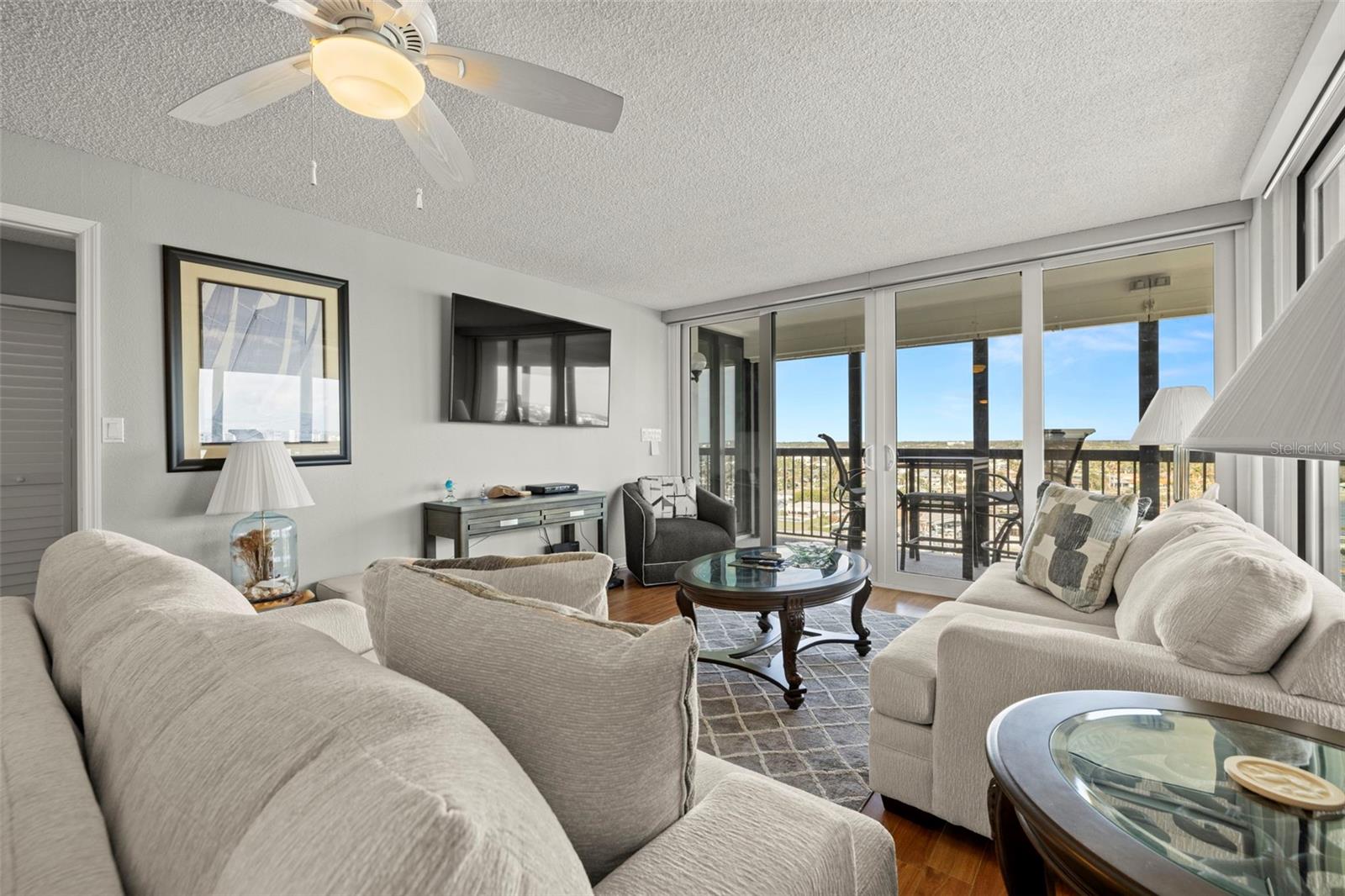 Image 12 of 45 For 9415 Blind Pass Road 1006