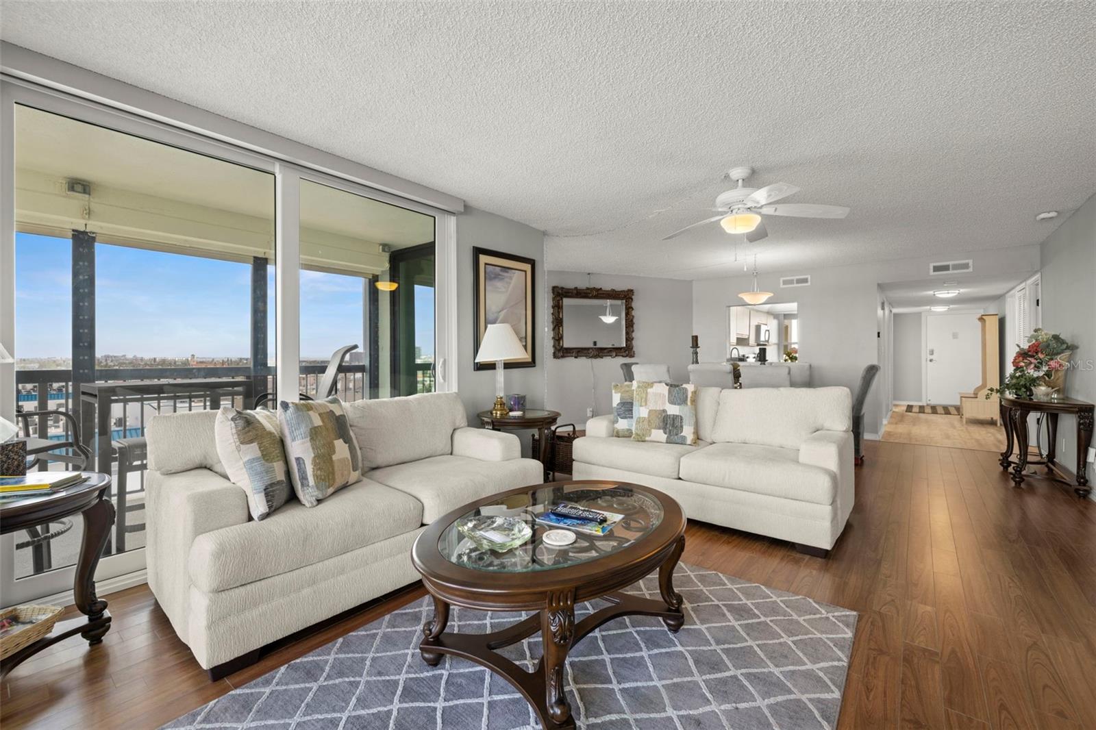 Image 14 of 45 For 9415 Blind Pass Road 1006