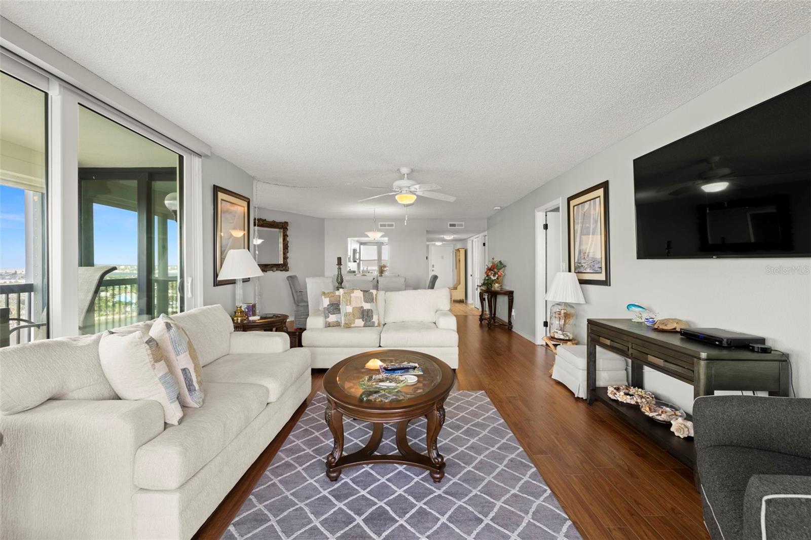 Image 15 of 45 For 9415 Blind Pass Road 1006