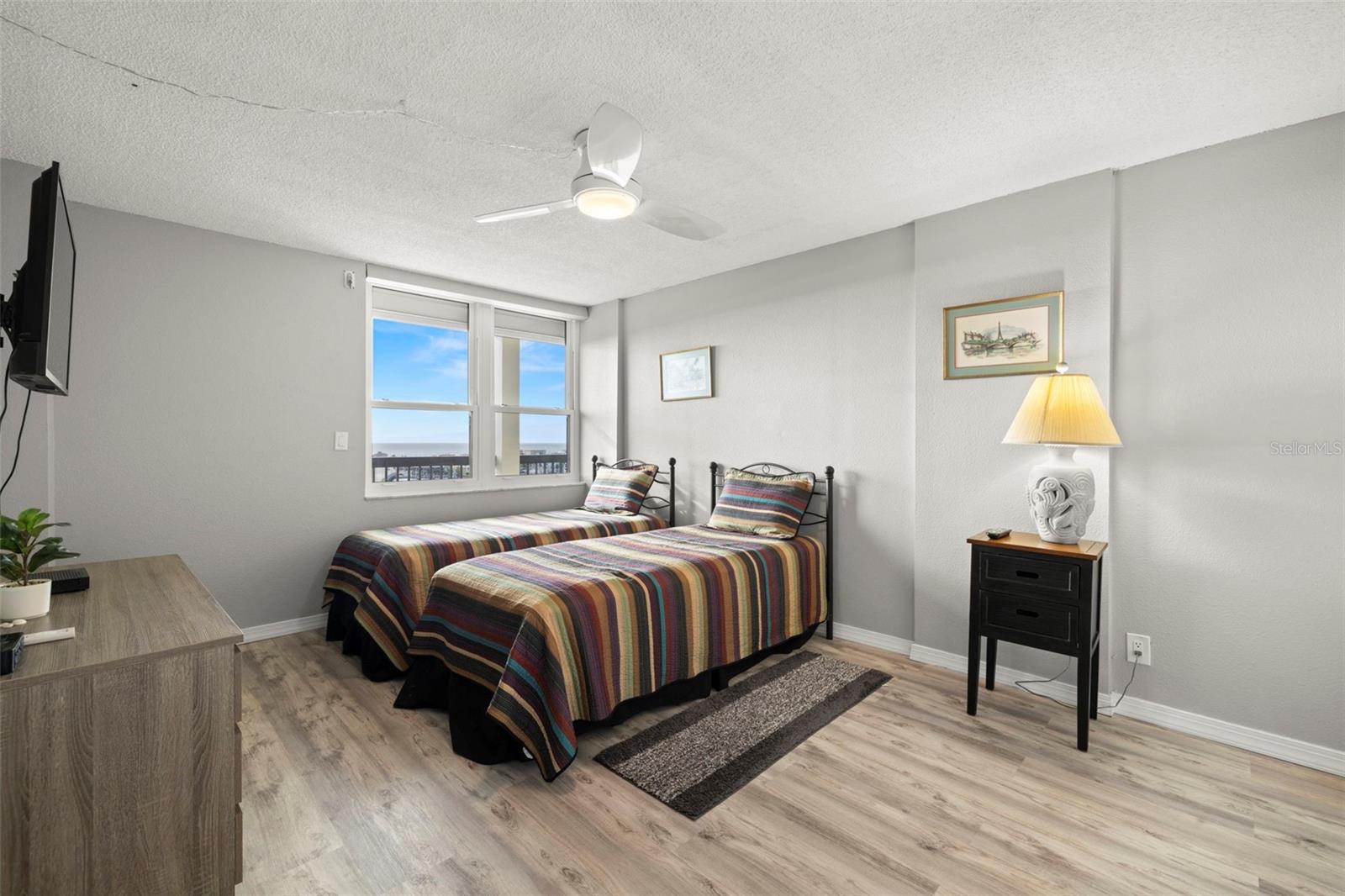 Image 19 of 45 For 9415 Blind Pass Road 1006