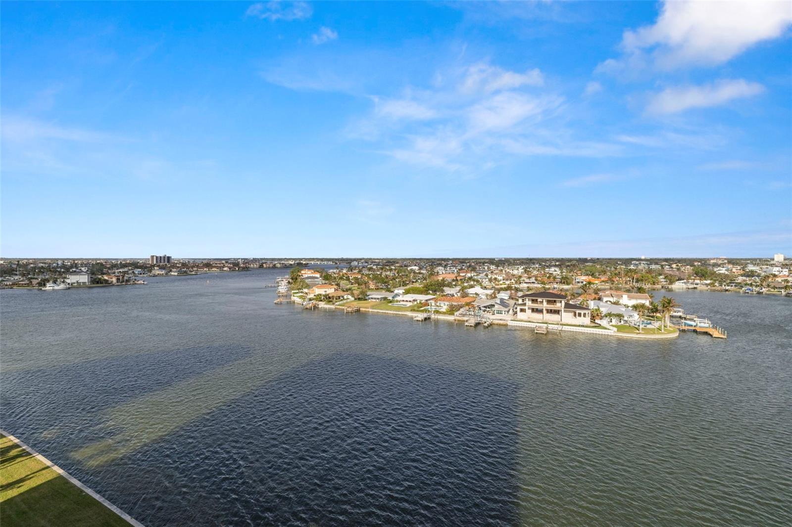 Image 31 of 45 For 9415 Blind Pass Road 1006