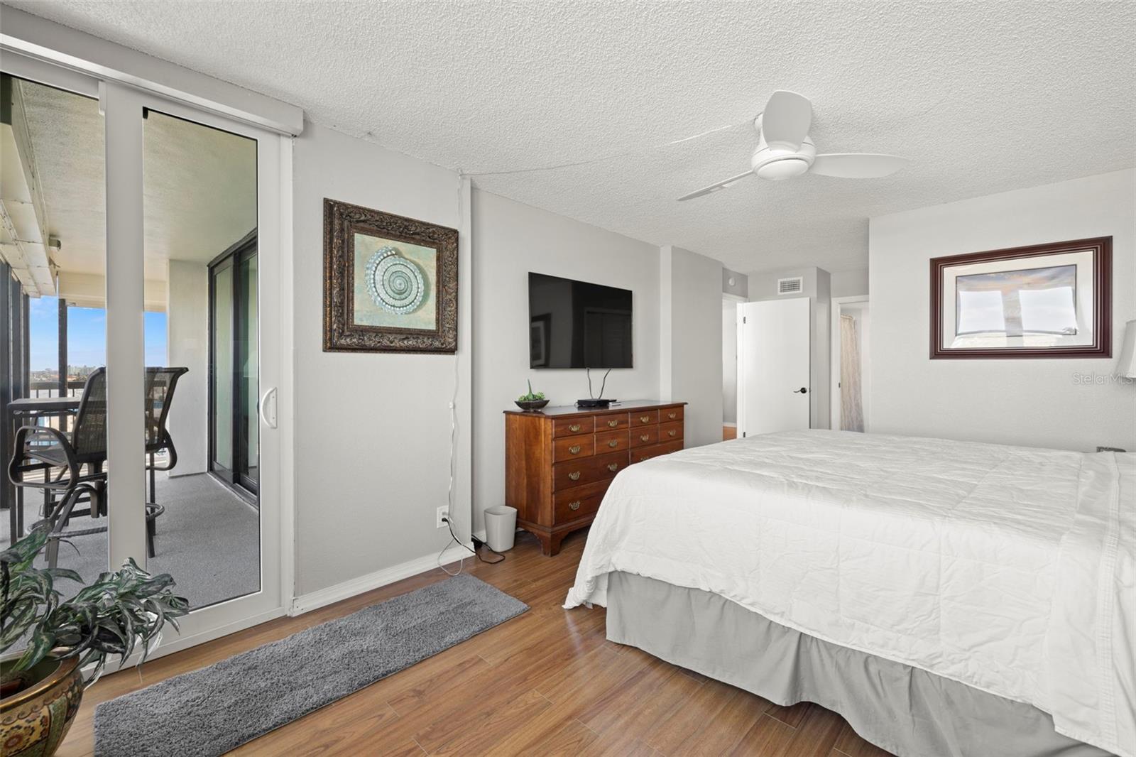 Image 8 of 45 For 9415 Blind Pass Road 1006