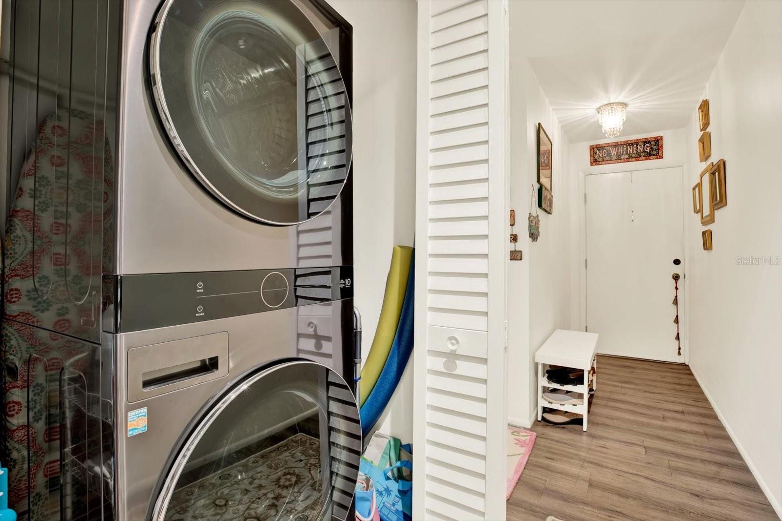 Image 20 of 33 For 5980 Terrace Park Drive N 309