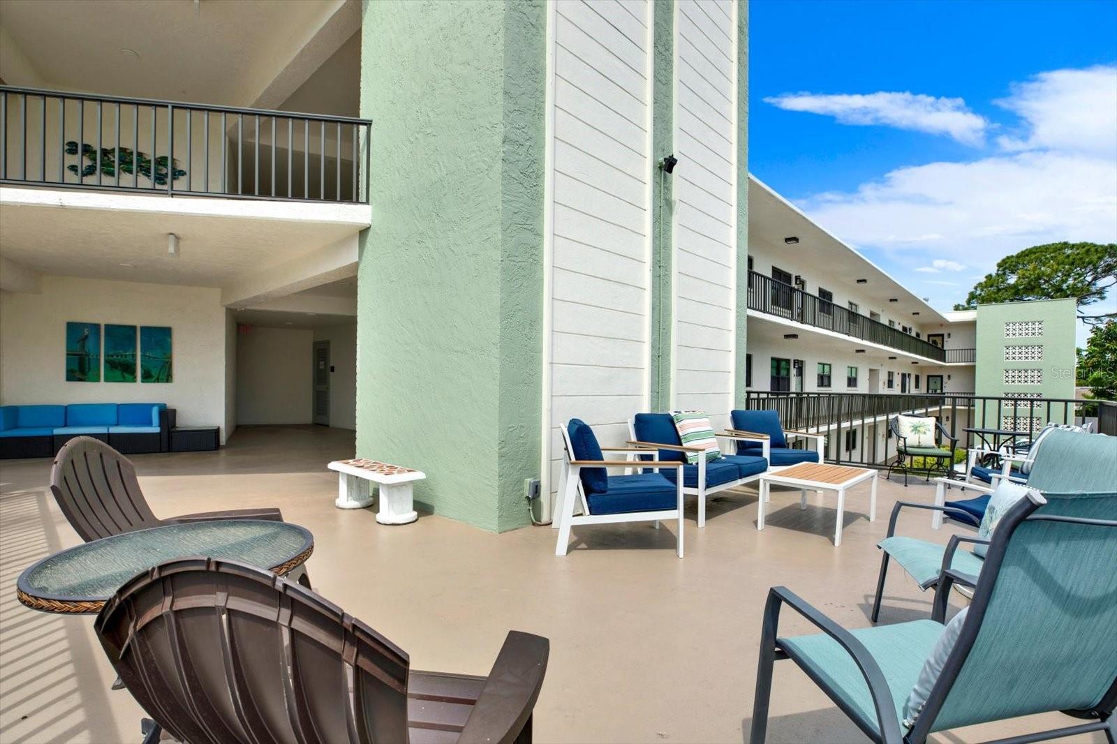 Image 22 of 33 For 5980 Terrace Park Drive N 309