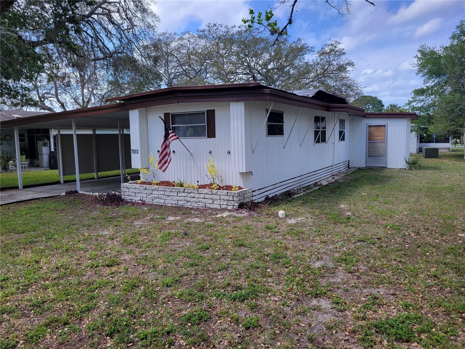 Image 3 of 18 For 7513 Highpoint Boulevard