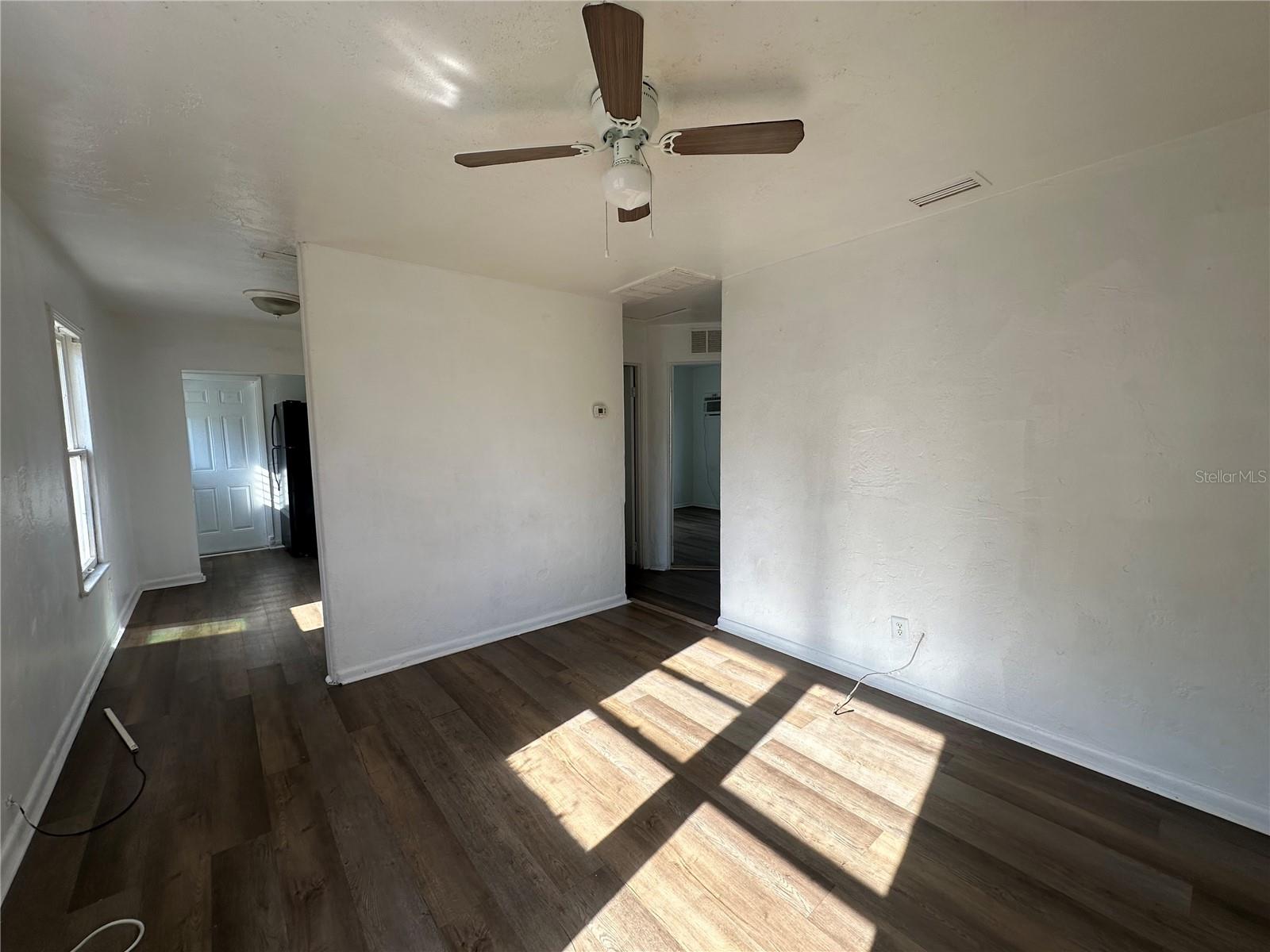 Image 2 of 10 For 4941 Newton Avenue S