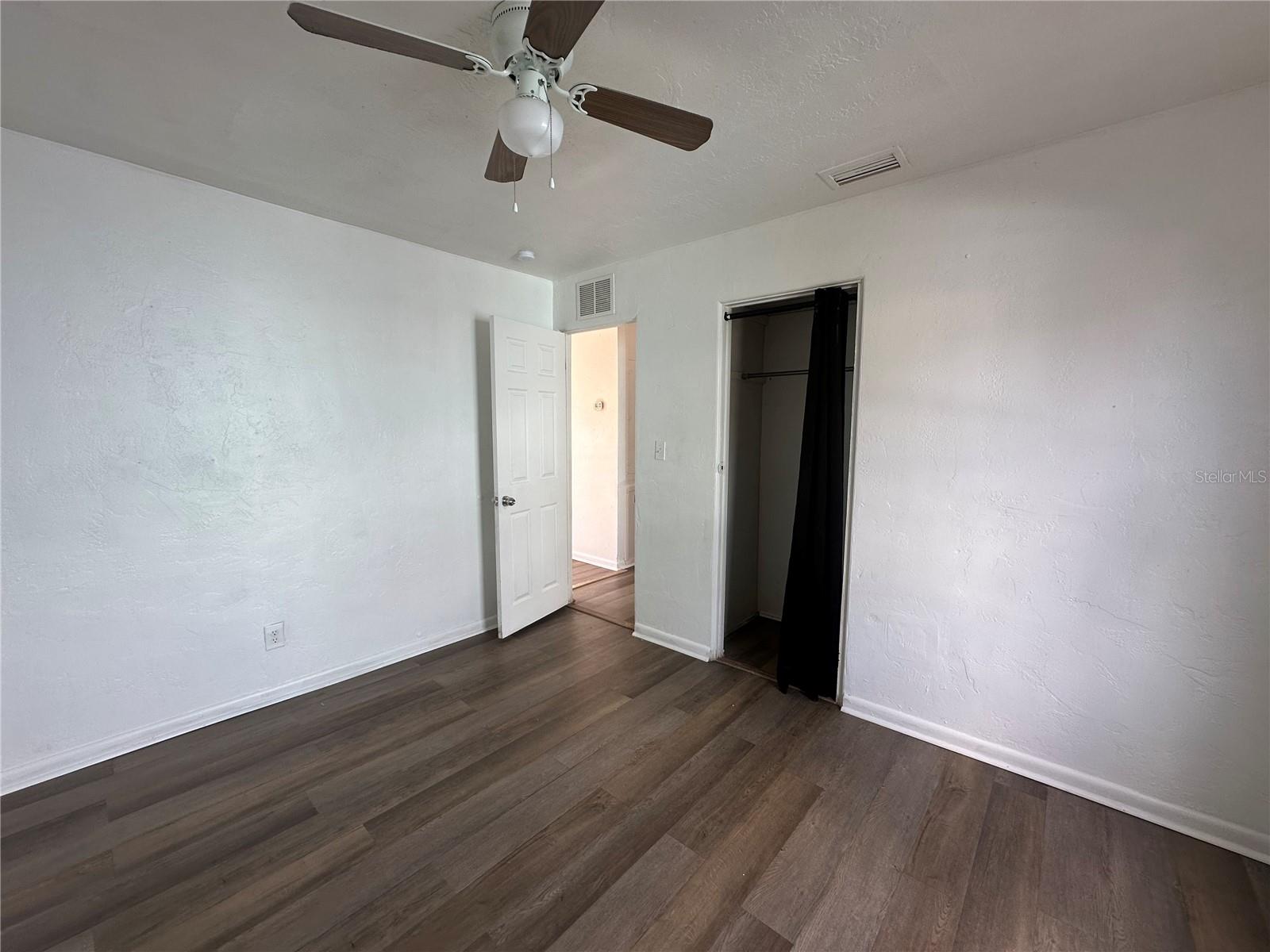 Image 5 of 10 For 4941 Newton Avenue S