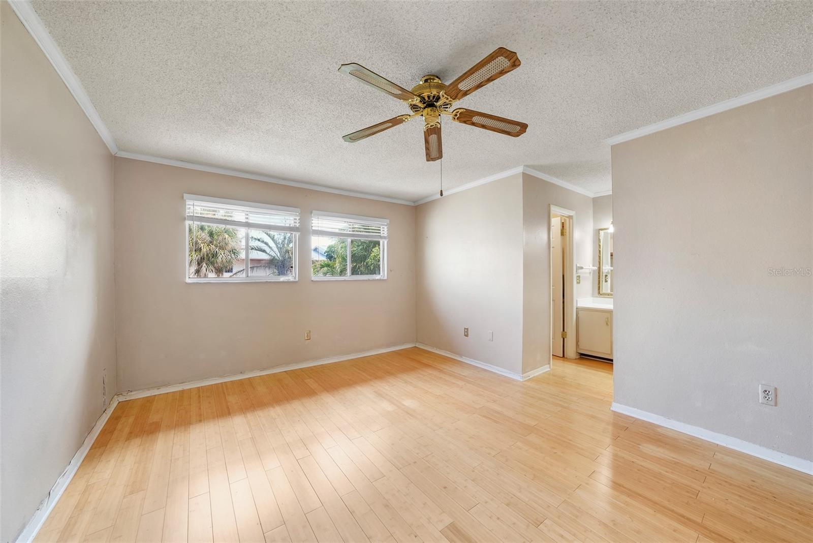 Image 10 of 25 For 1635 58th Terrace S #2