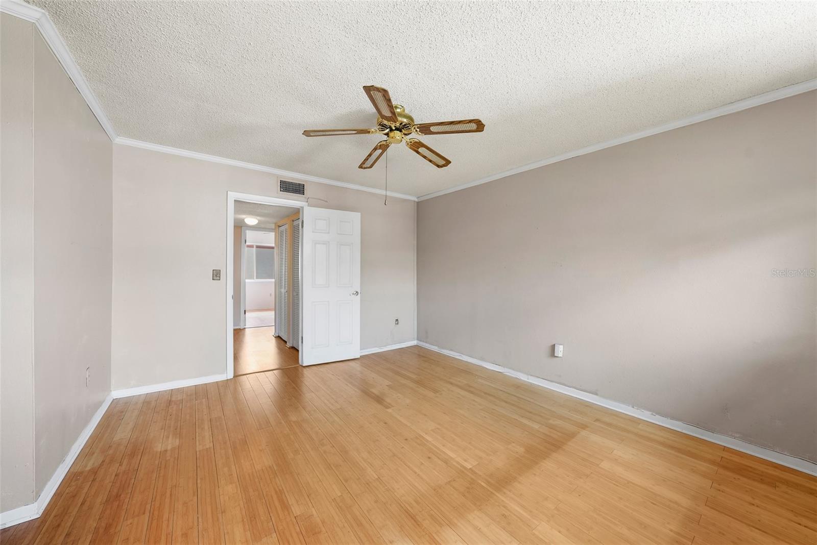 Image 11 of 25 For 1635 58th Terrace S #2