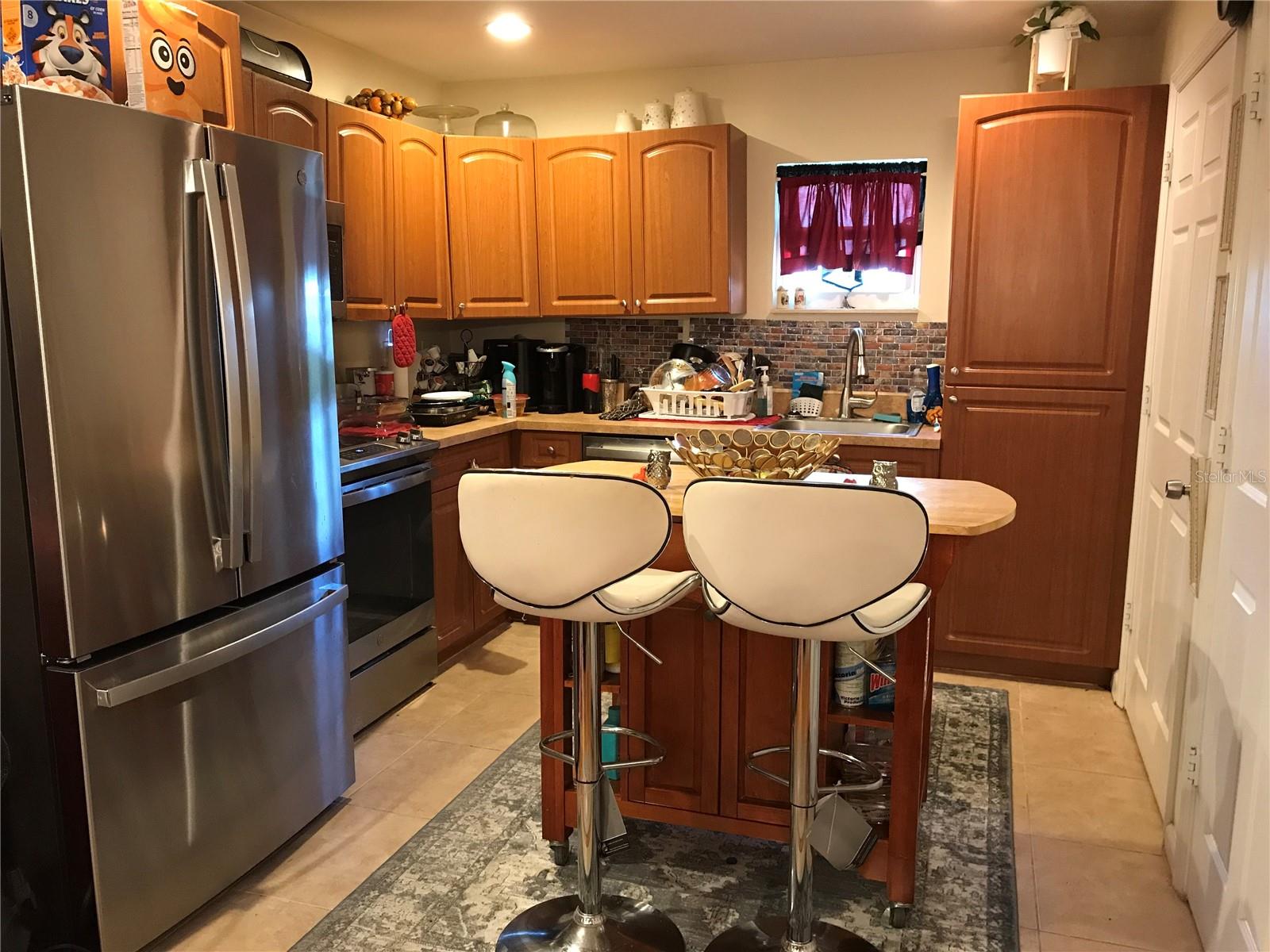 Image 5 of 21 For 5010 Birch Drive