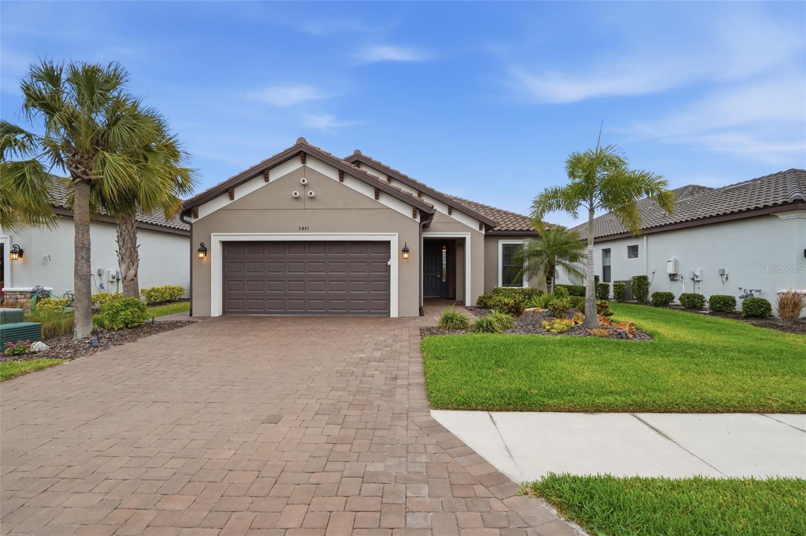 Image 3 of 72 For 5441 Morey Farms Loop