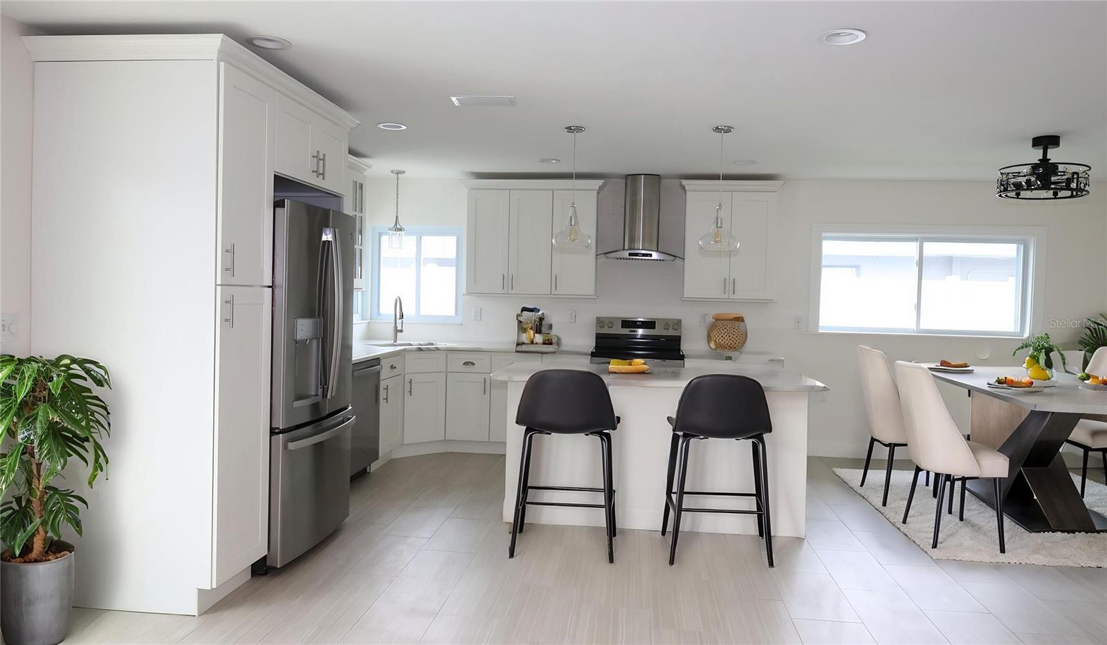 Image 10 of 24 For 9737 San Vincente Way