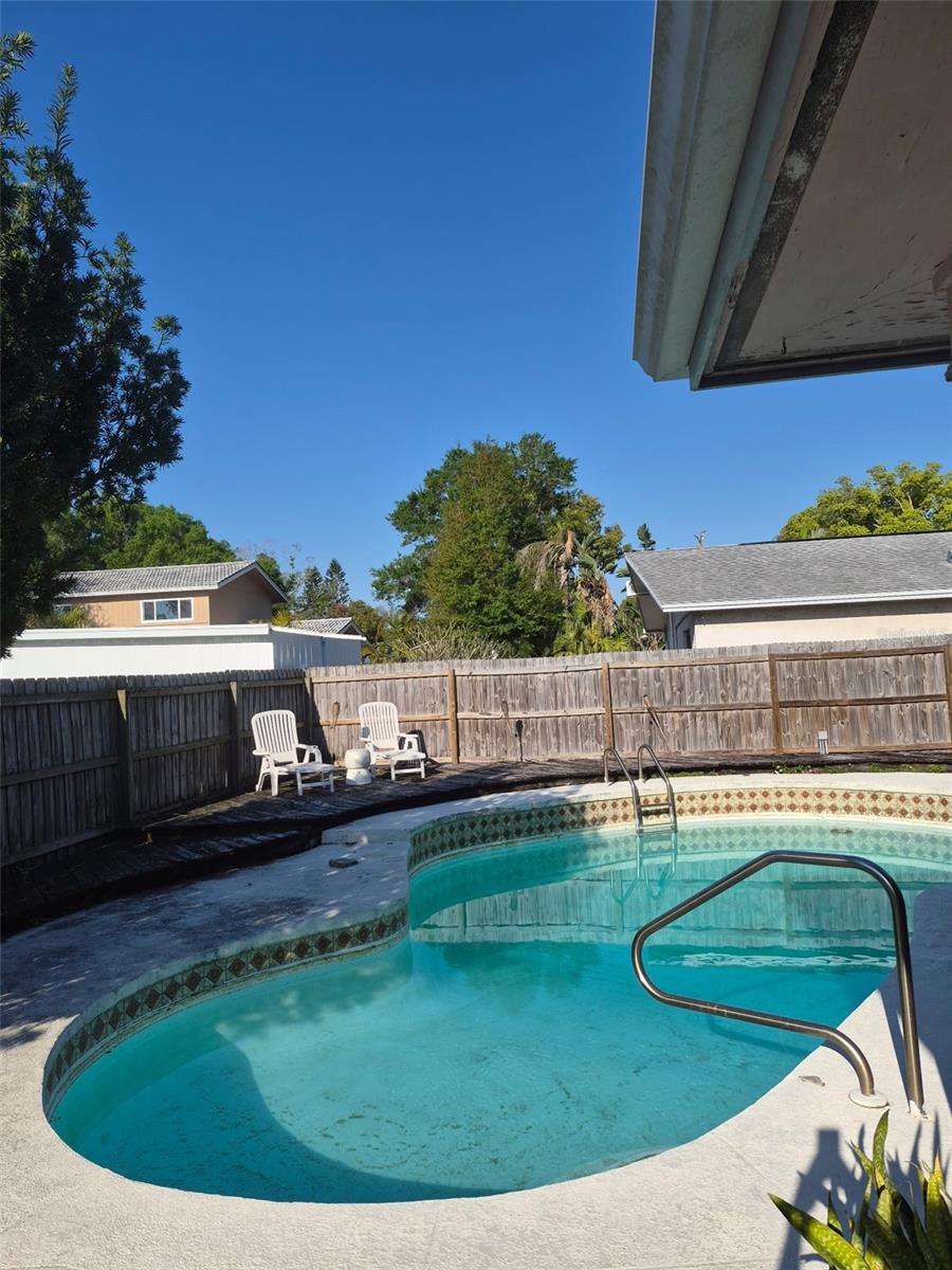 Listing photo id 2 for 11738 96th Place