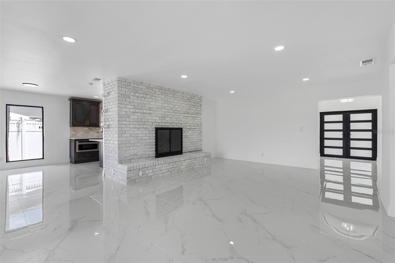 Image 13 of 63 For 520 115th Avenue