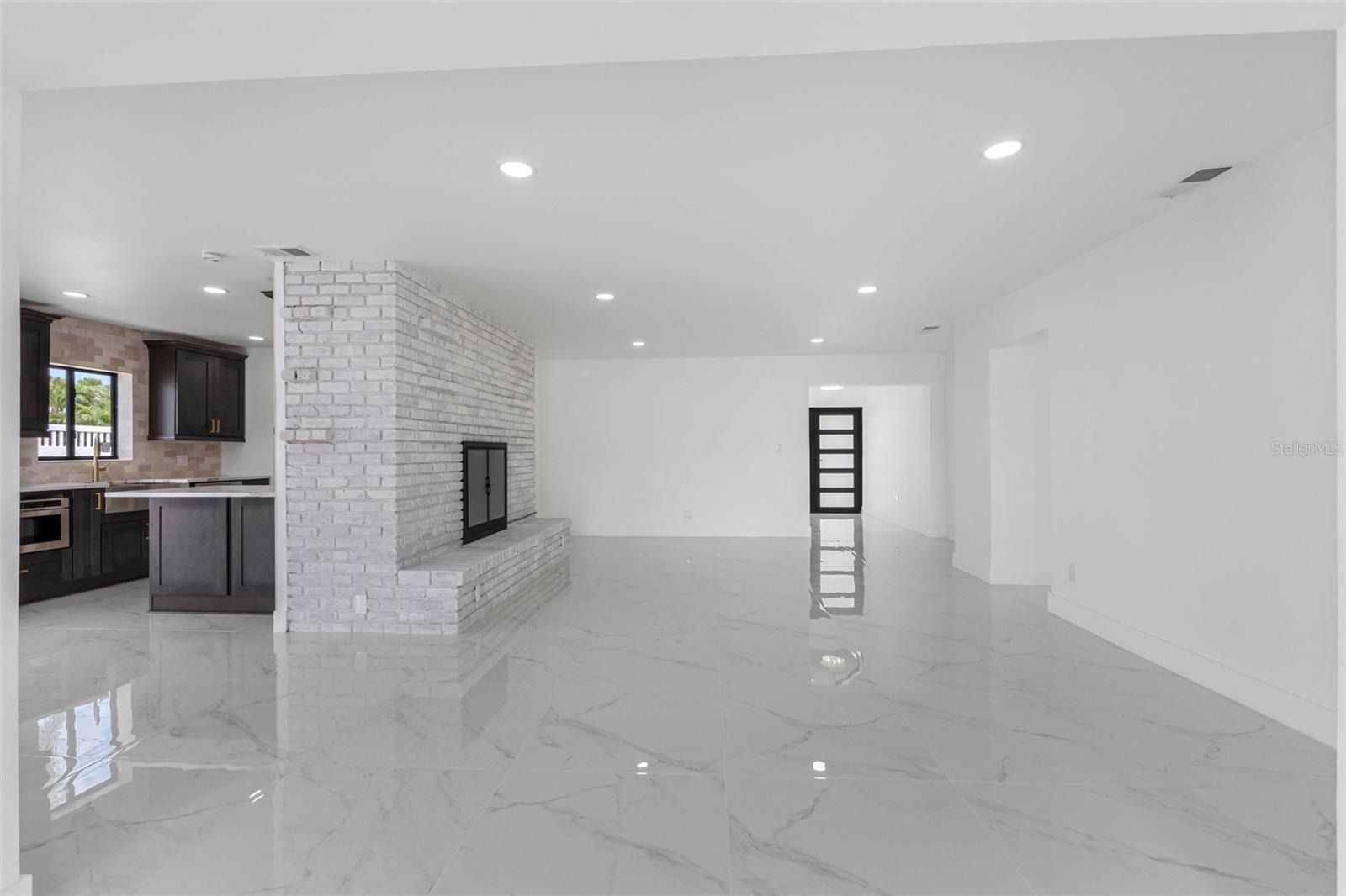 Image 17 of 63 For 520 115th Avenue