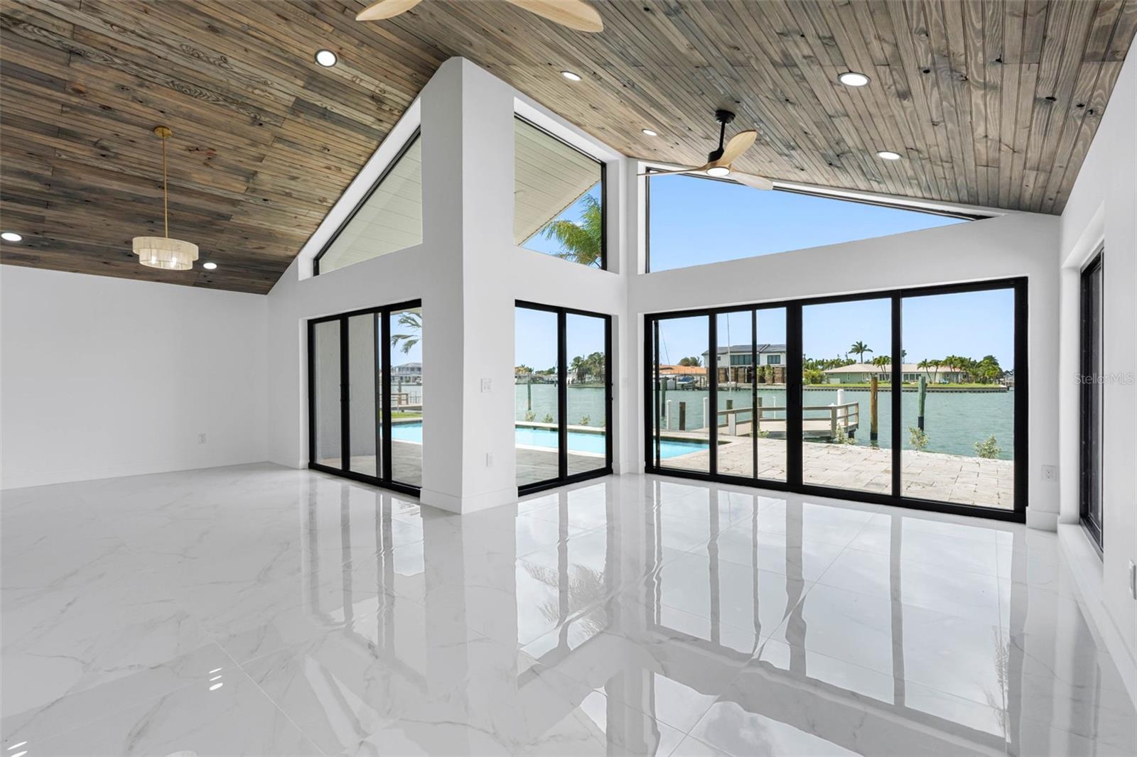 Image 28 of 63 For 520 115th Avenue