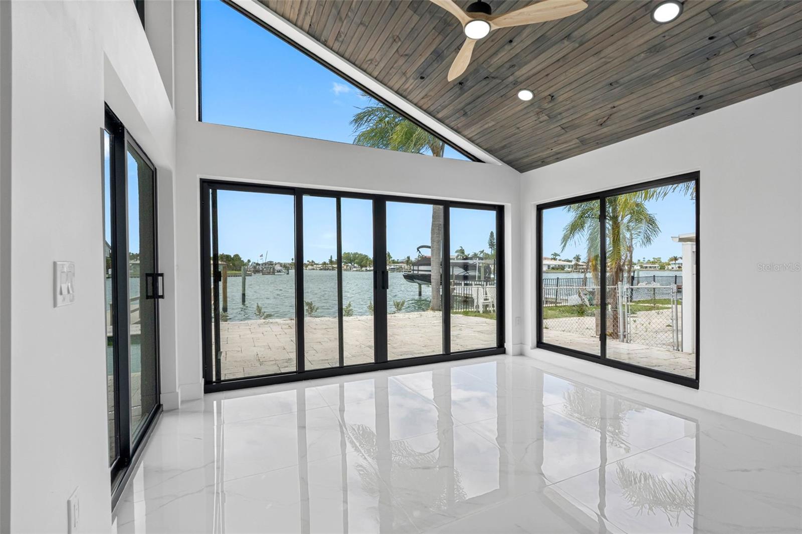 Image 30 of 63 For 520 115th Avenue