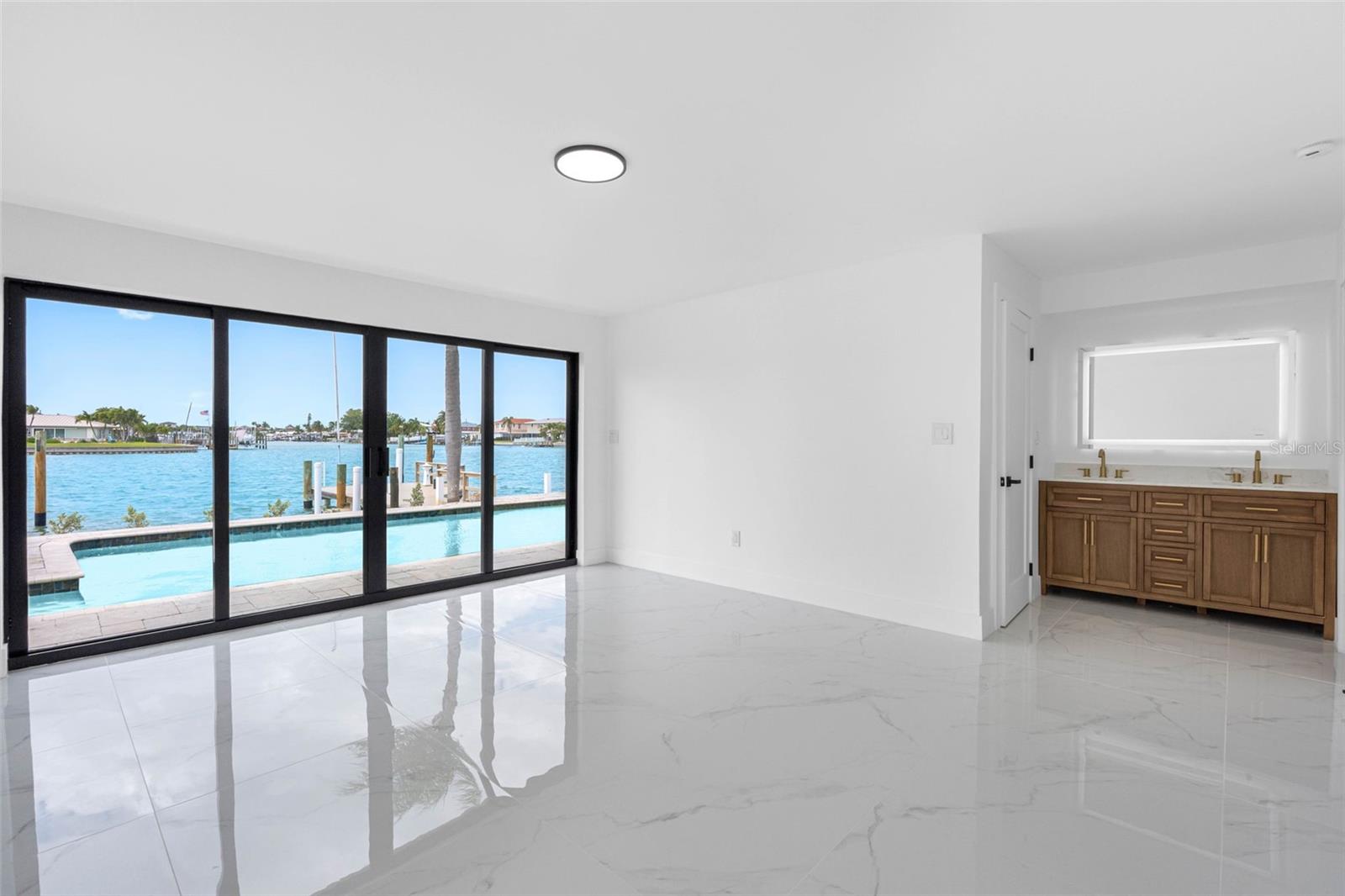 Image 44 of 63 For 520 115th Avenue