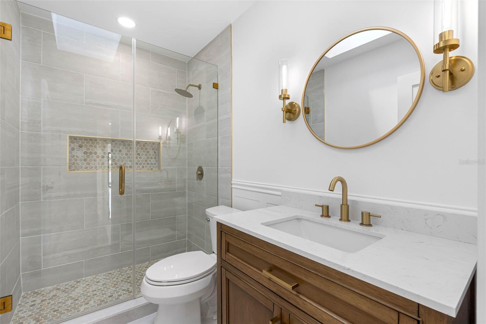 Image 50 of 63 For 520 115th Avenue