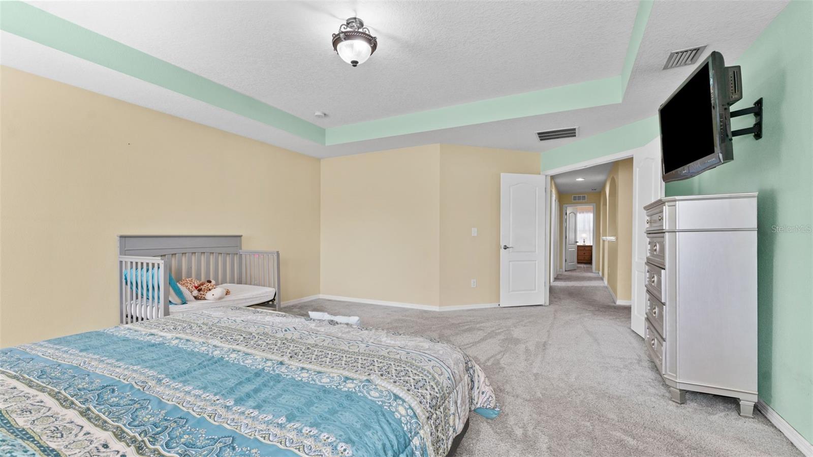 Image 22 of 47 For 11620 Warren Oaks Pl